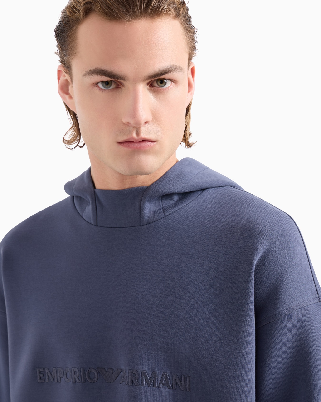 Double-jersey hooded sweatshirt with embossed logo embroidery Slide 4