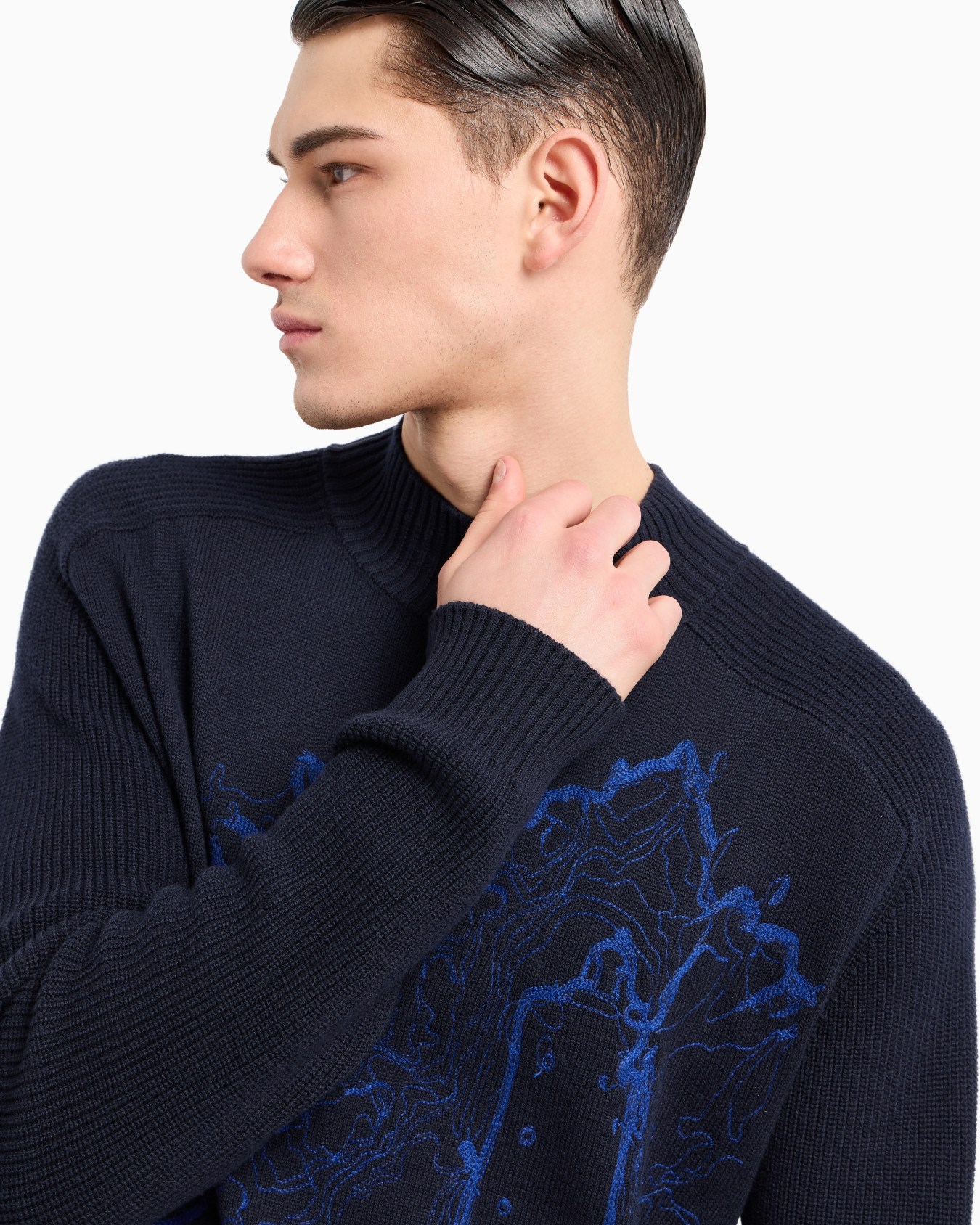 Virgin wool-blend mock-neck jumper with oversized lighthouse embroidery Slide 4