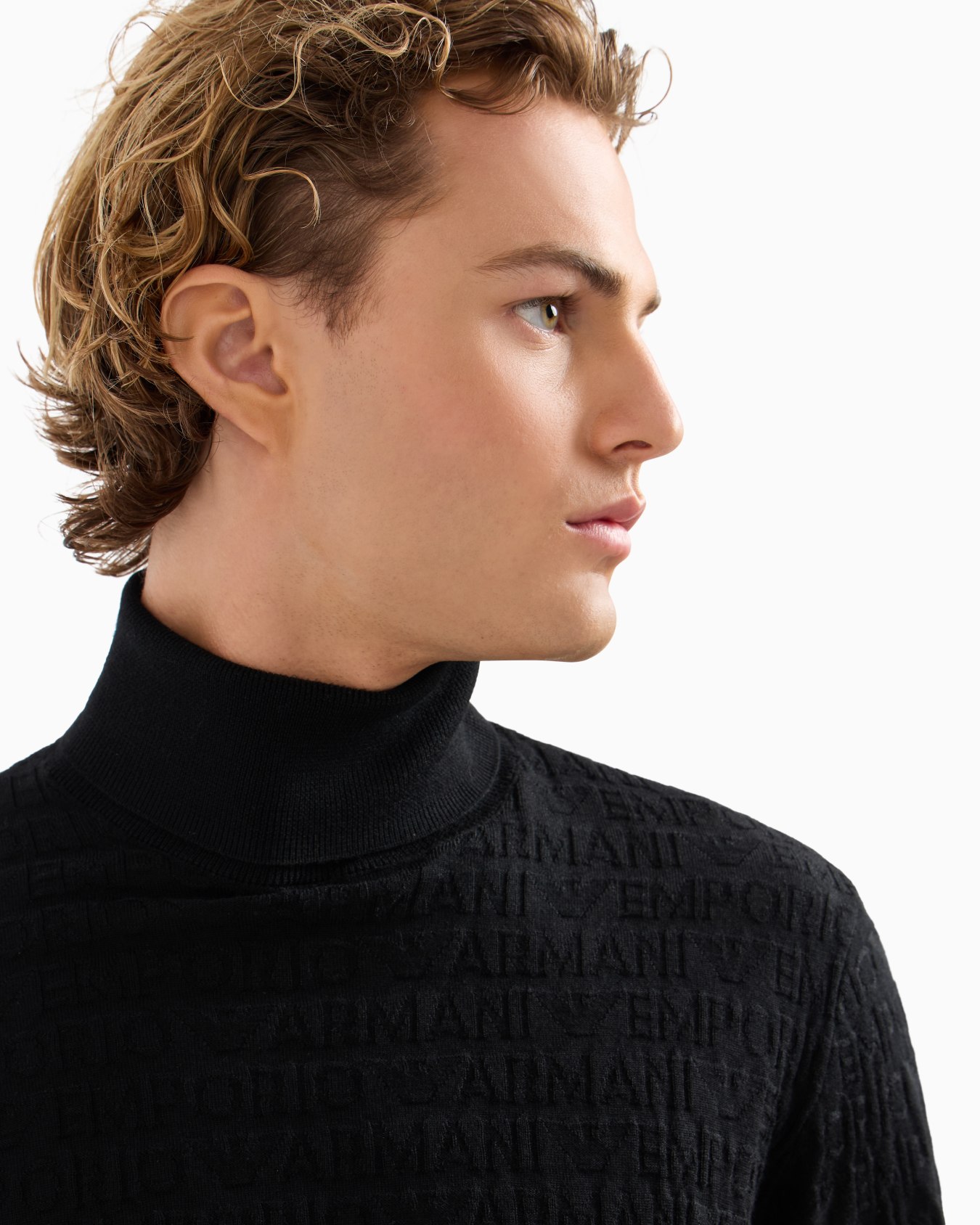 Rollkragenpullover aus Schurwolle mit Allover-Devoré-Schriftzug Folie 5