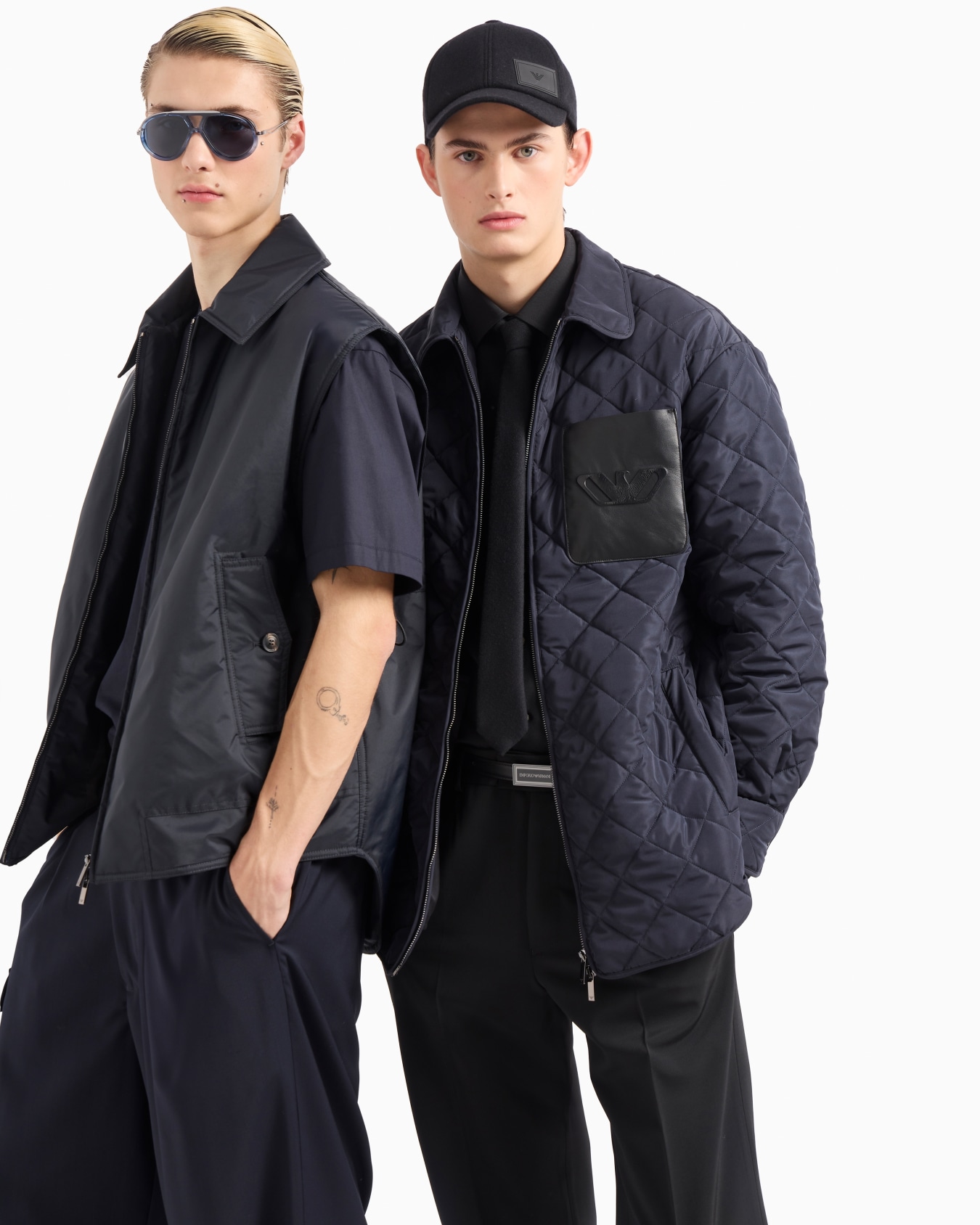 Pantalon avec pinces et poche plaquée en laine froide Diapositive 6