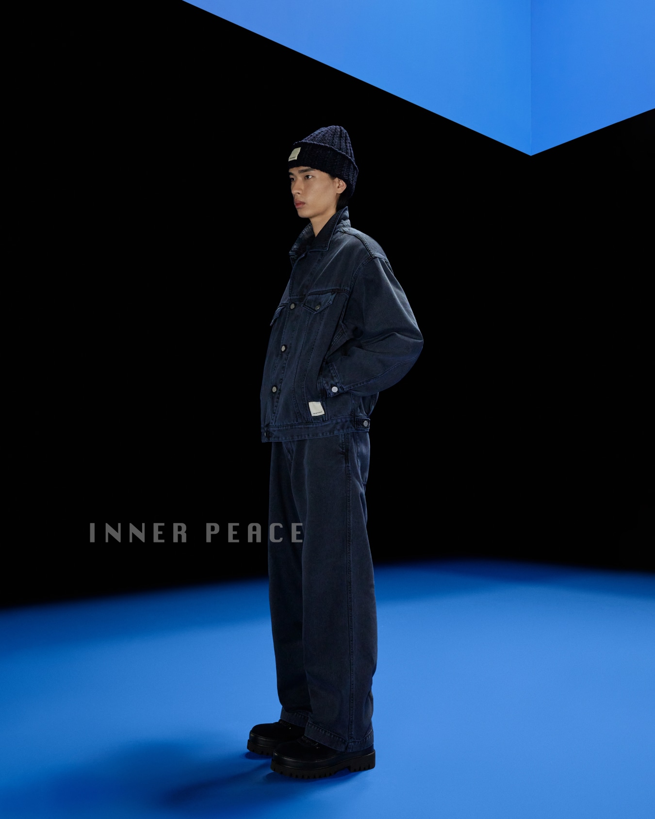 Vaqueros en denim efecto mármol con estampado cápsula Black Blue ASV Diapositiva 6
