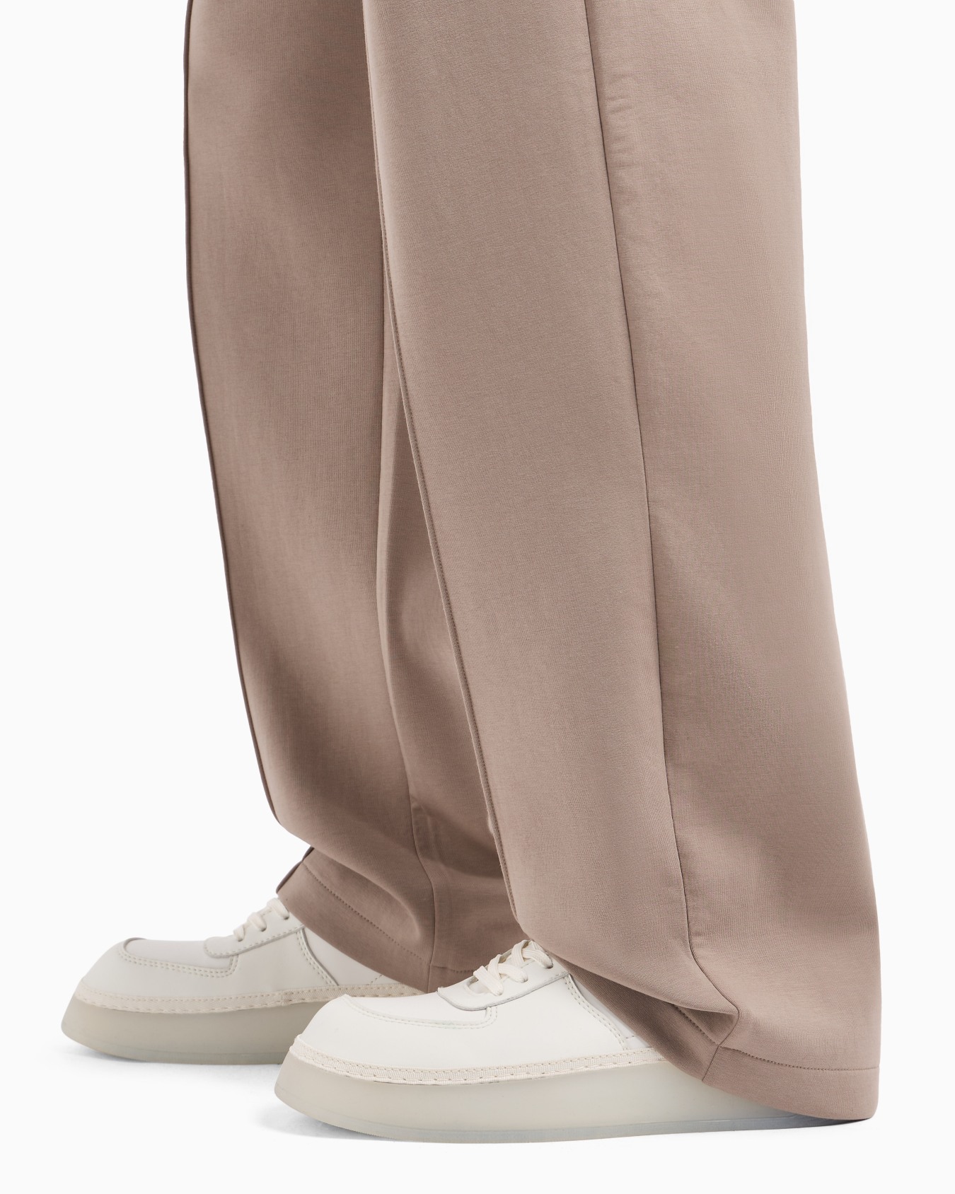 Double-jersey trousers with crease and stretch ankle cuffs Slide 4