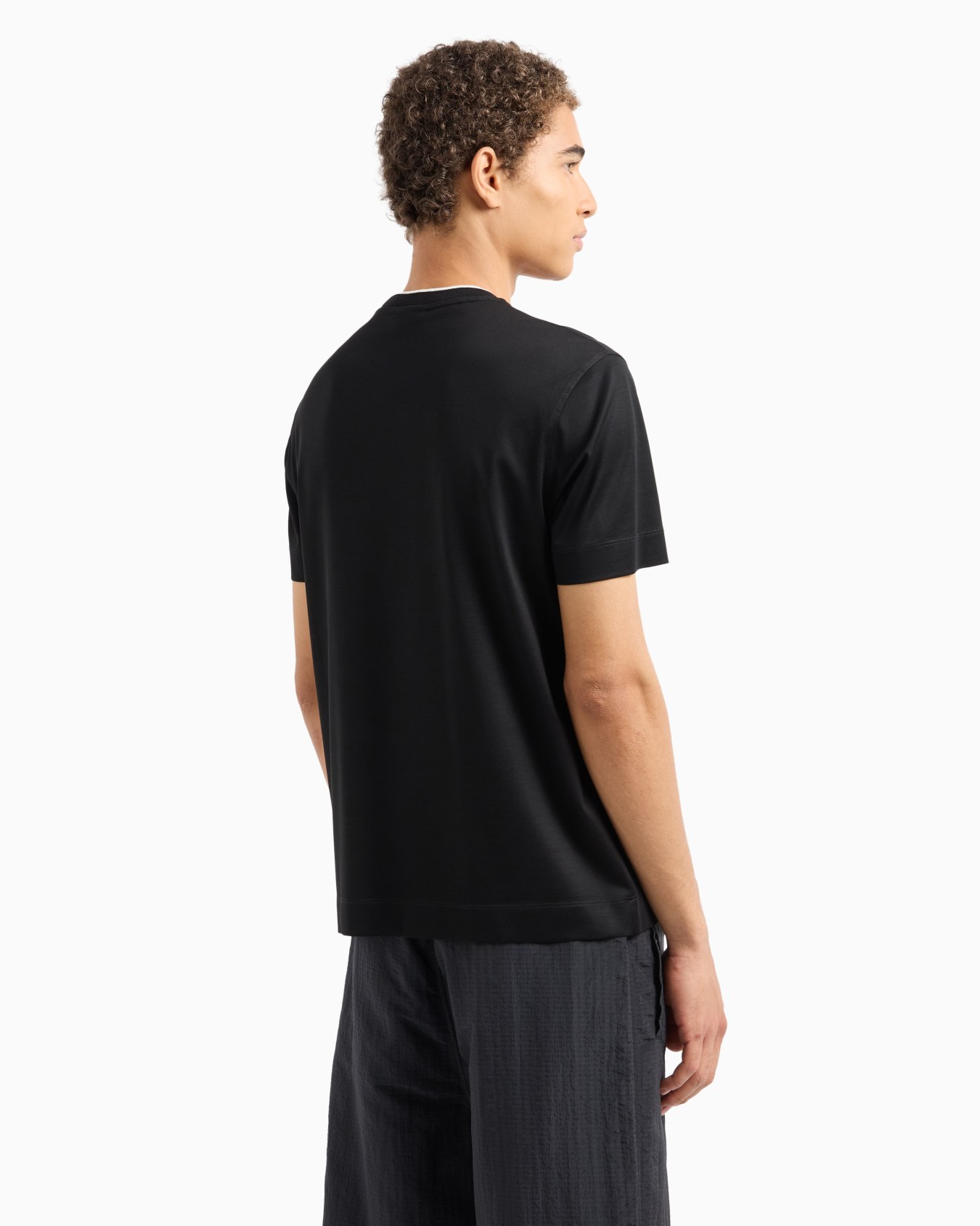  T-Shirt aus Jersey-Lyocell-Mischung mit zweifarbigem Mikroadler Folie 2