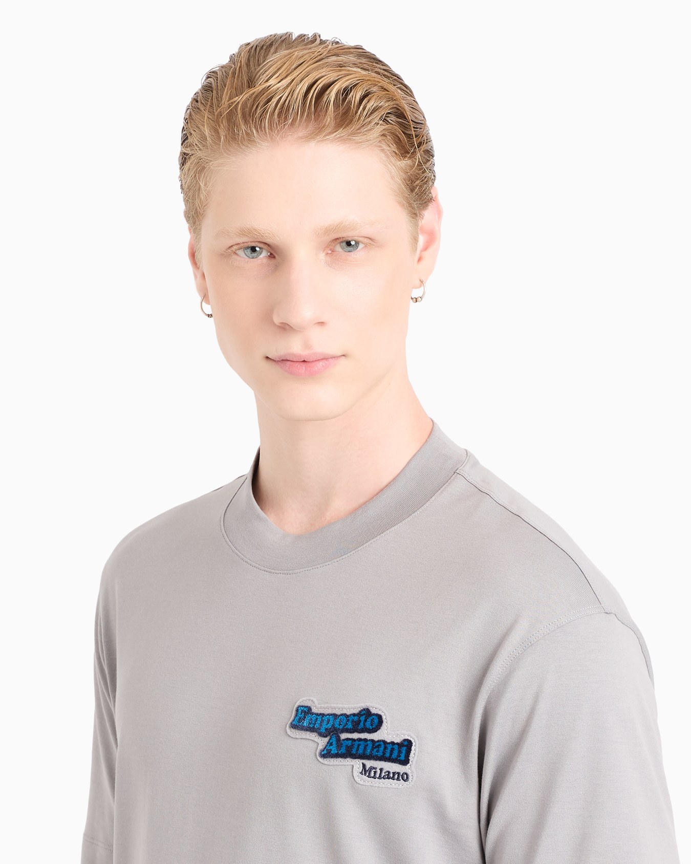 Camiseta de punto ligero con parche de logotipo en relieve ASV Diapositiva 4