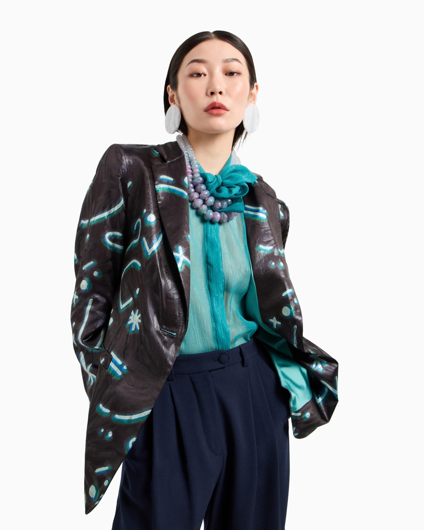 Lurex crépon silk shirt with foulard collar Slide 5