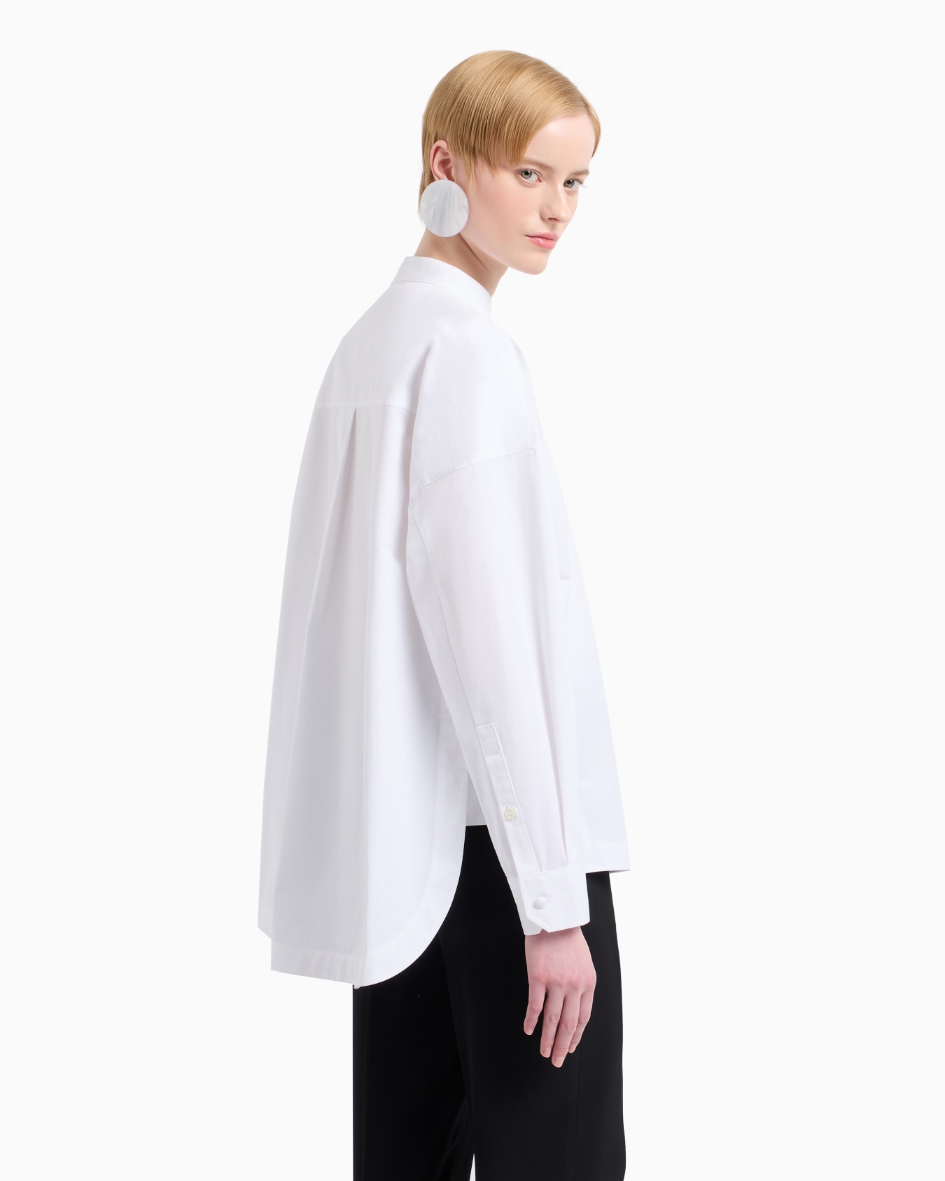 Polished cotton oversized shirt with guru collar Slide 2