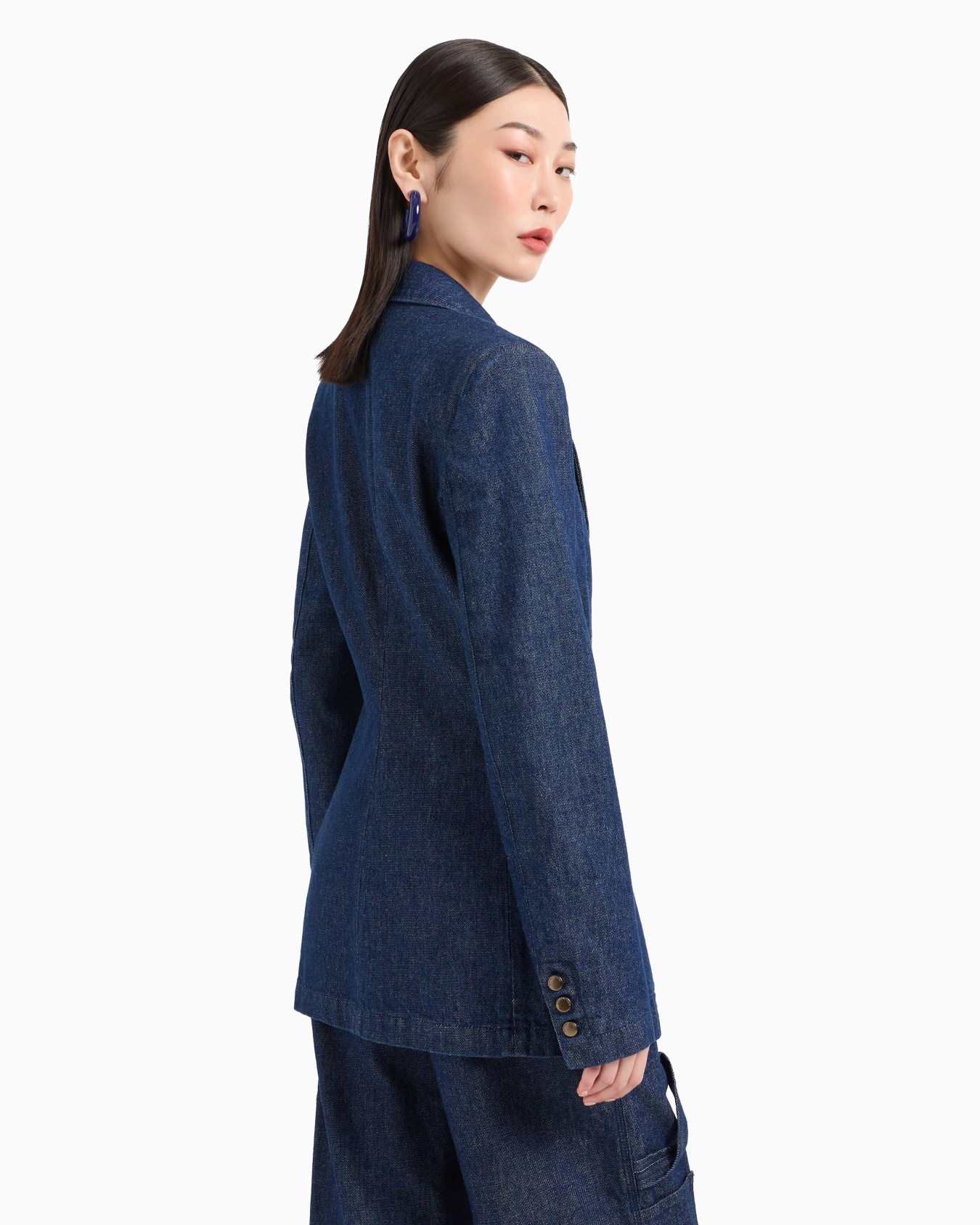 Blazer à double boutonnage en denim 310 g/m2 avec poche en cuir logotypée Diapositive 2