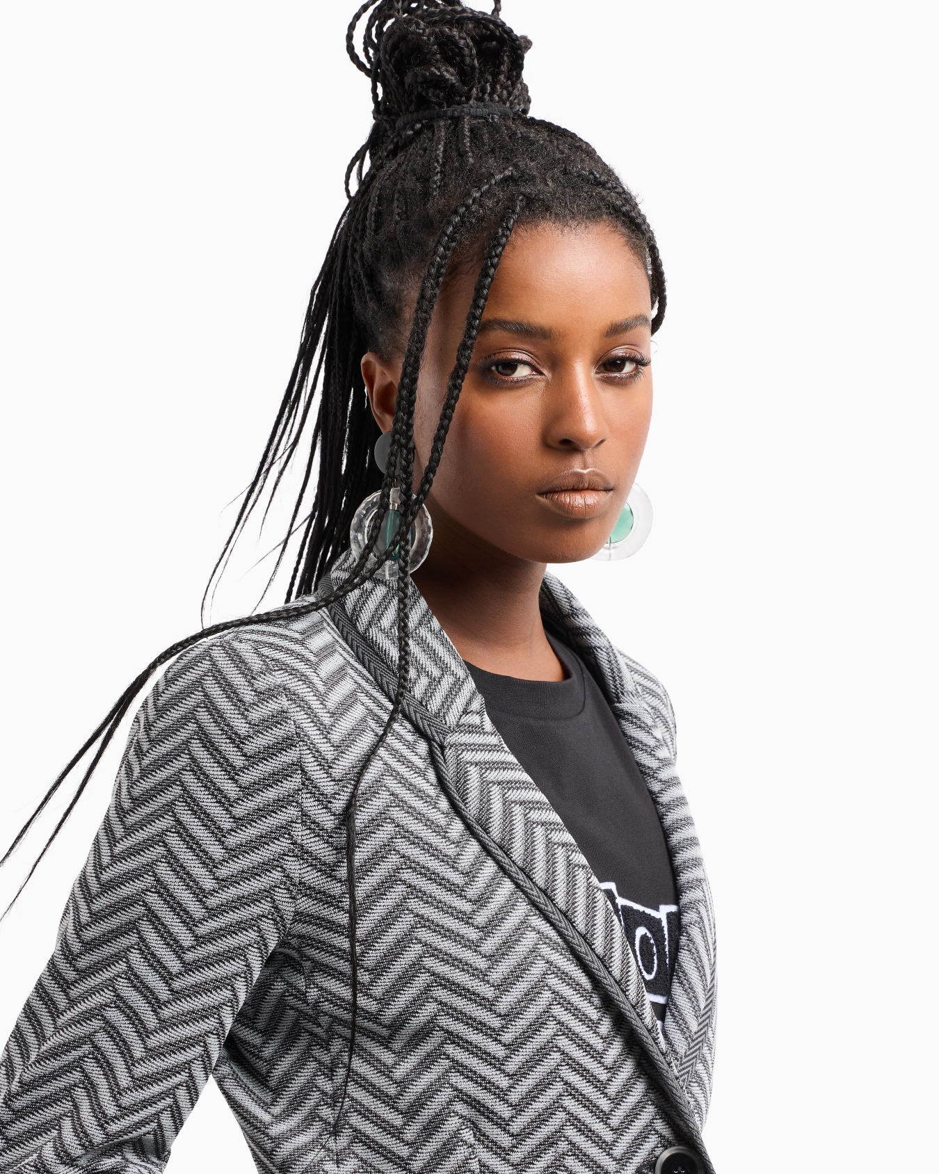 Single-breasted blazer in jacquard jersey with a chevron motif Slide 4