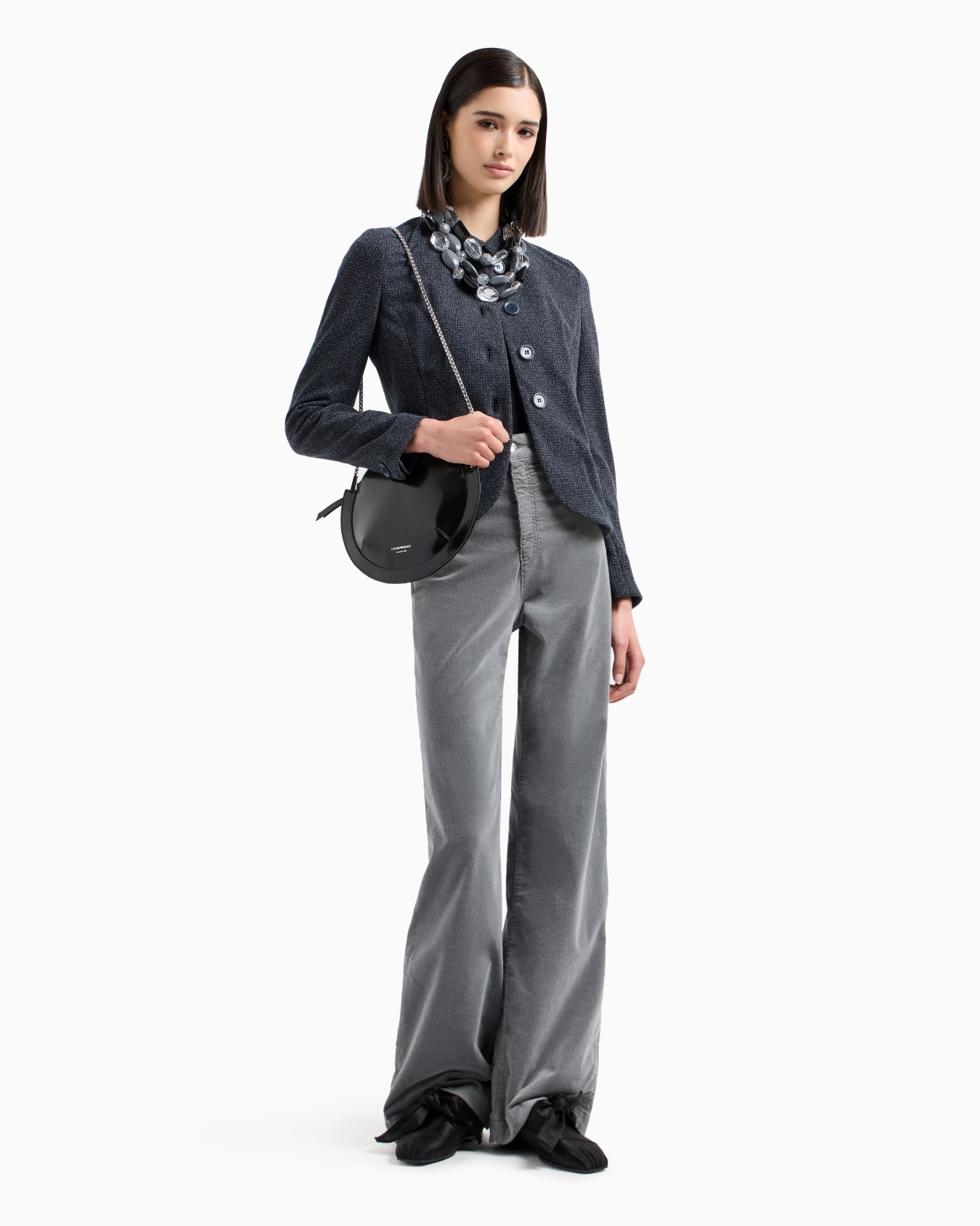 Mélange flannel effect jacquard jersey jacket with guru collar Slide 3