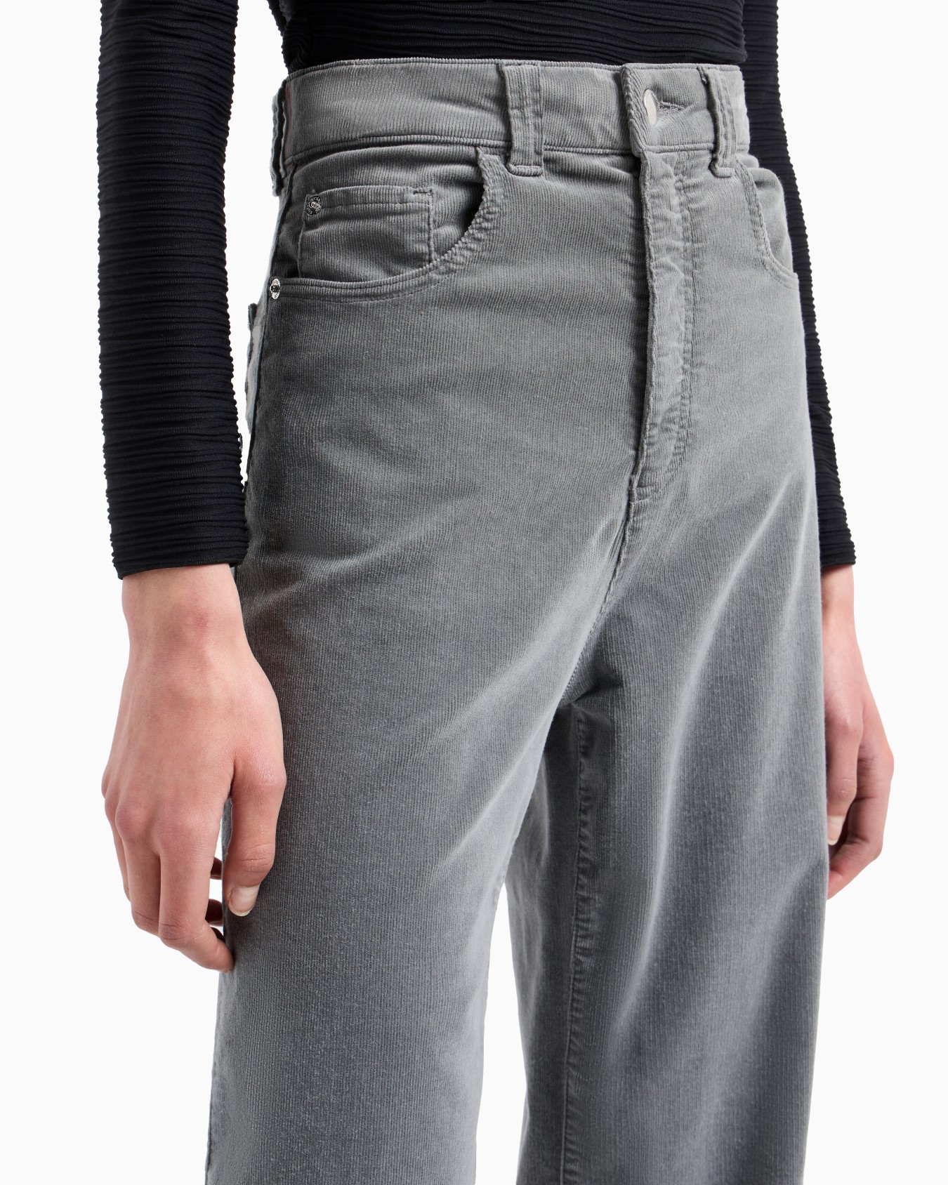 J14 high-waisted, wide-leg palazzo trousers in garment-dyed corduroy Slide 4