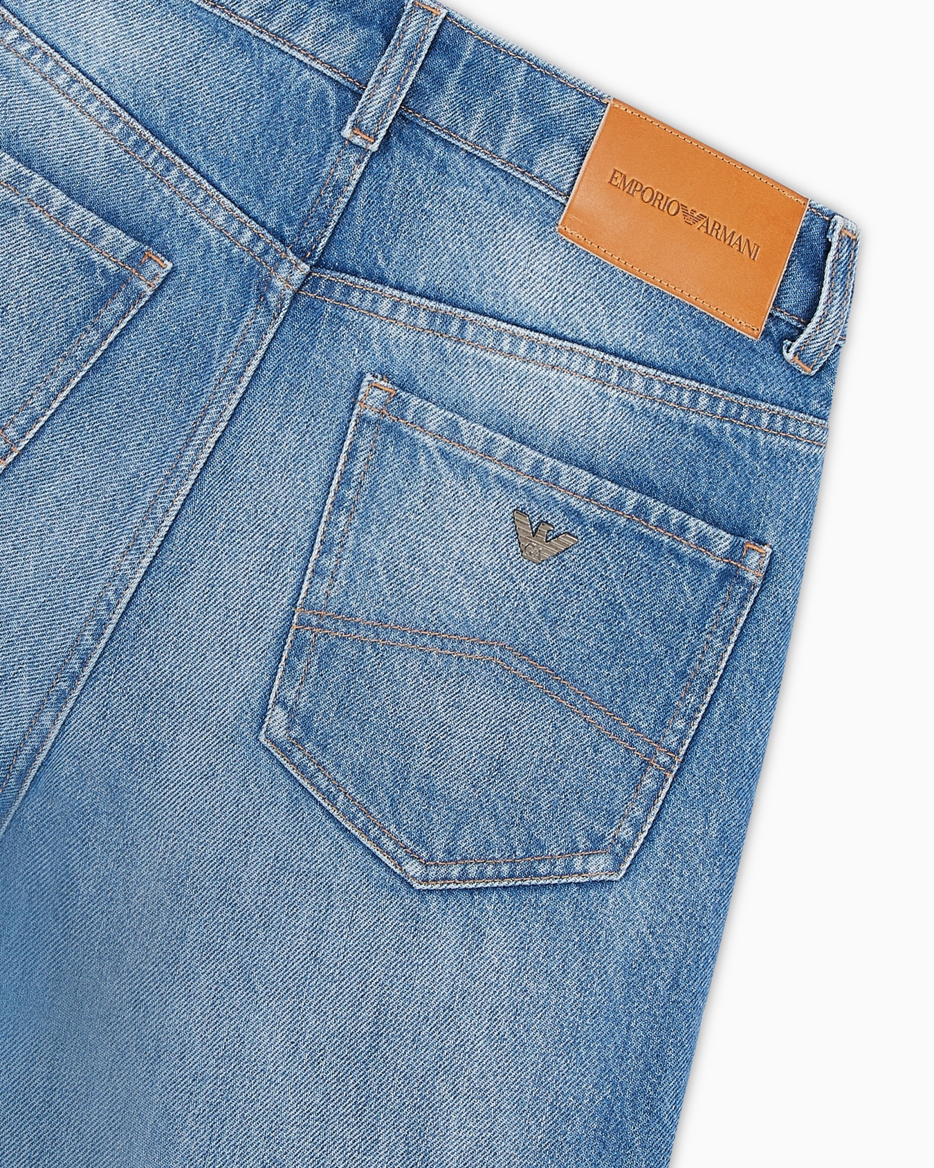 Jean J4B taille mi-haute et jambe droite en denim confortable Diapositive 5