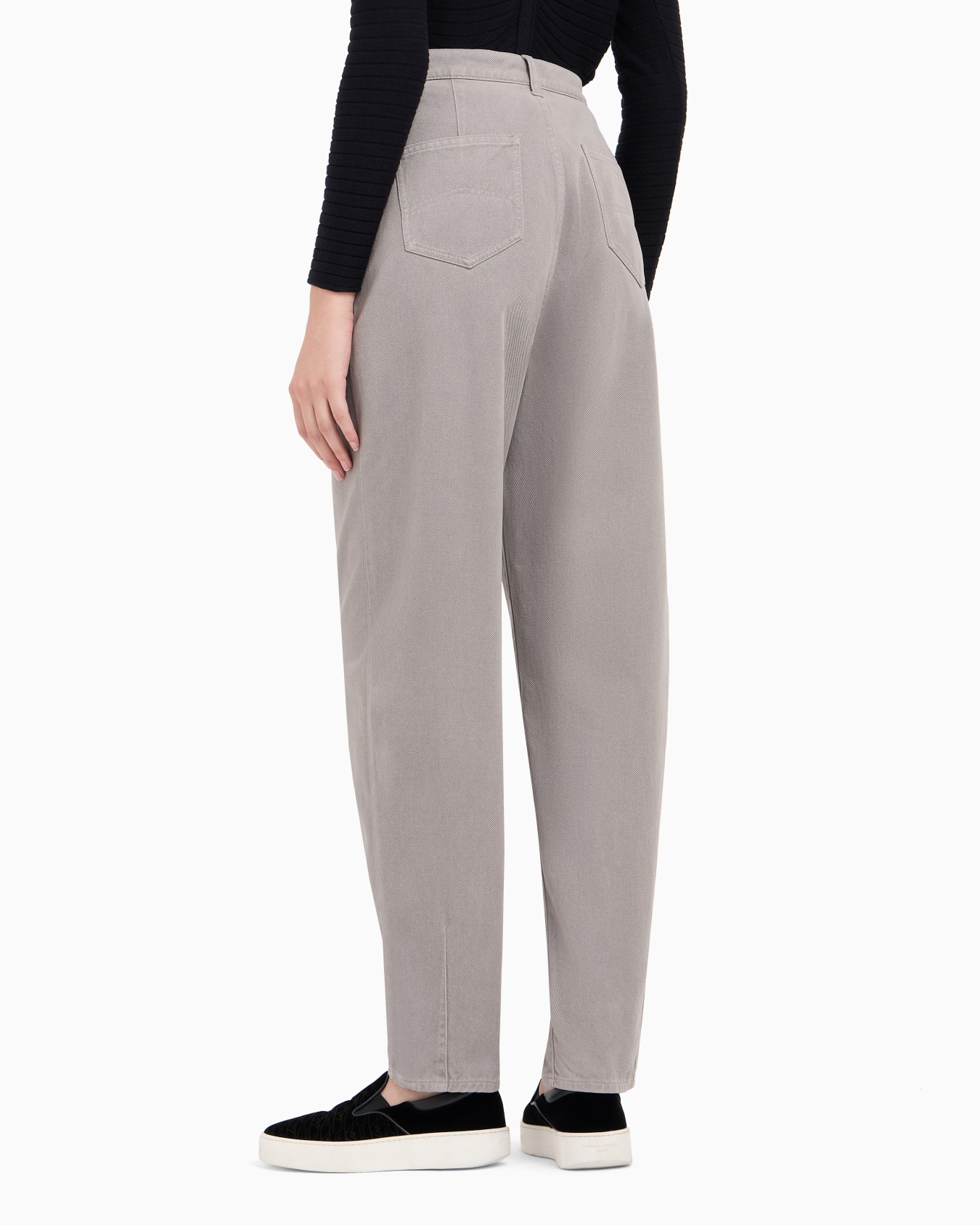 J7B mid-high rise, oval-leg jeans in a denim-effect viscose blend Slide 2