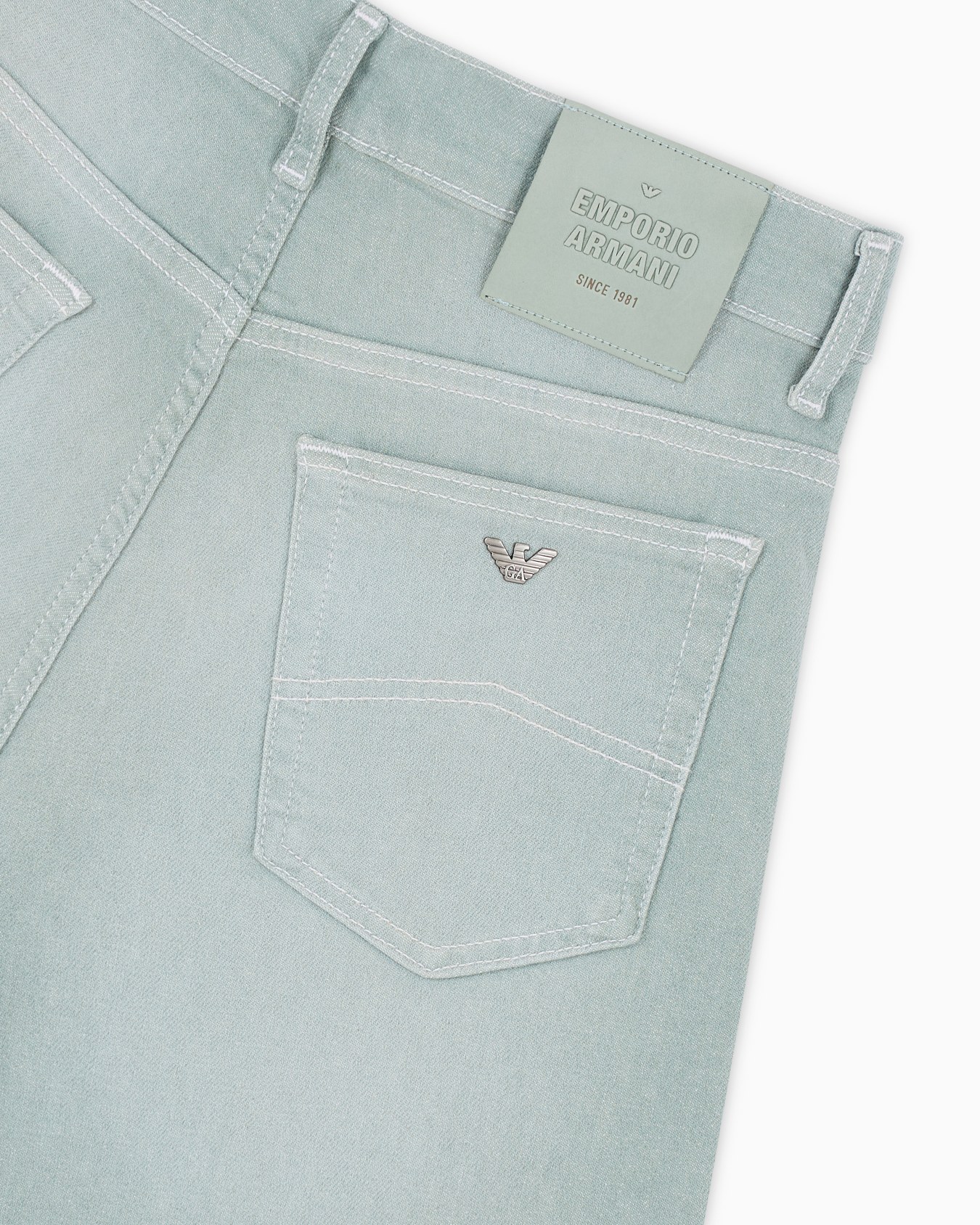 J7E mid-rise straight-leg jeans in piece-dyed cotton drill Slide 5