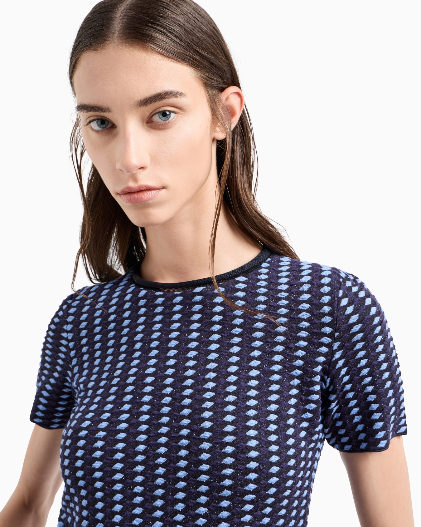 Jacquard jersey jumper with a 3D-effect embossed motif Slide 4