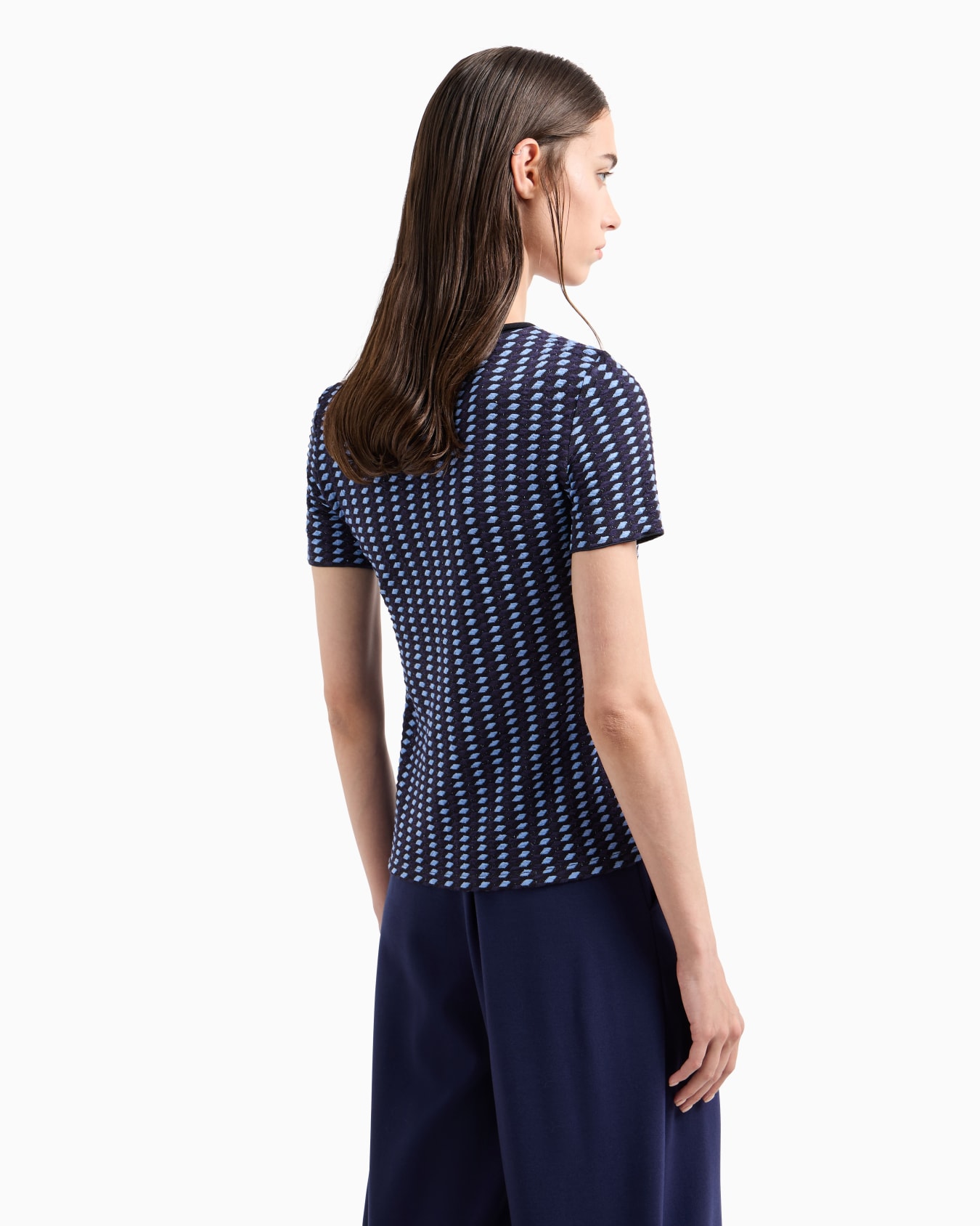 Jacquard jersey jumper with a 3D-effect embossed motif Slide 2