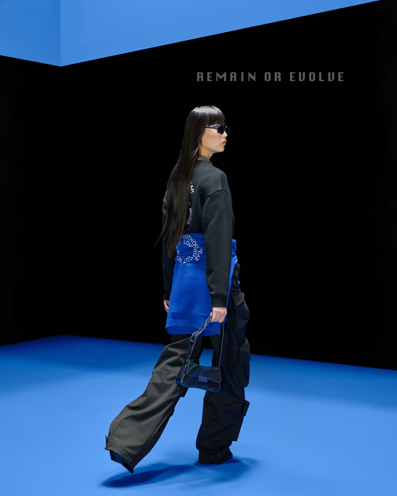 ASV Black Blue capsule collection organic-jersey sweatshirt with embroidery and print Slide 5