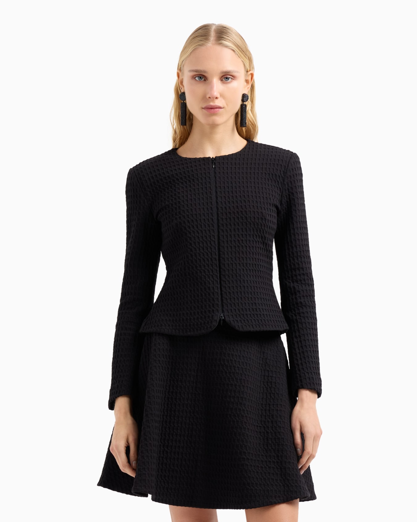 Waffle-effect knit flared skirt Slide 1