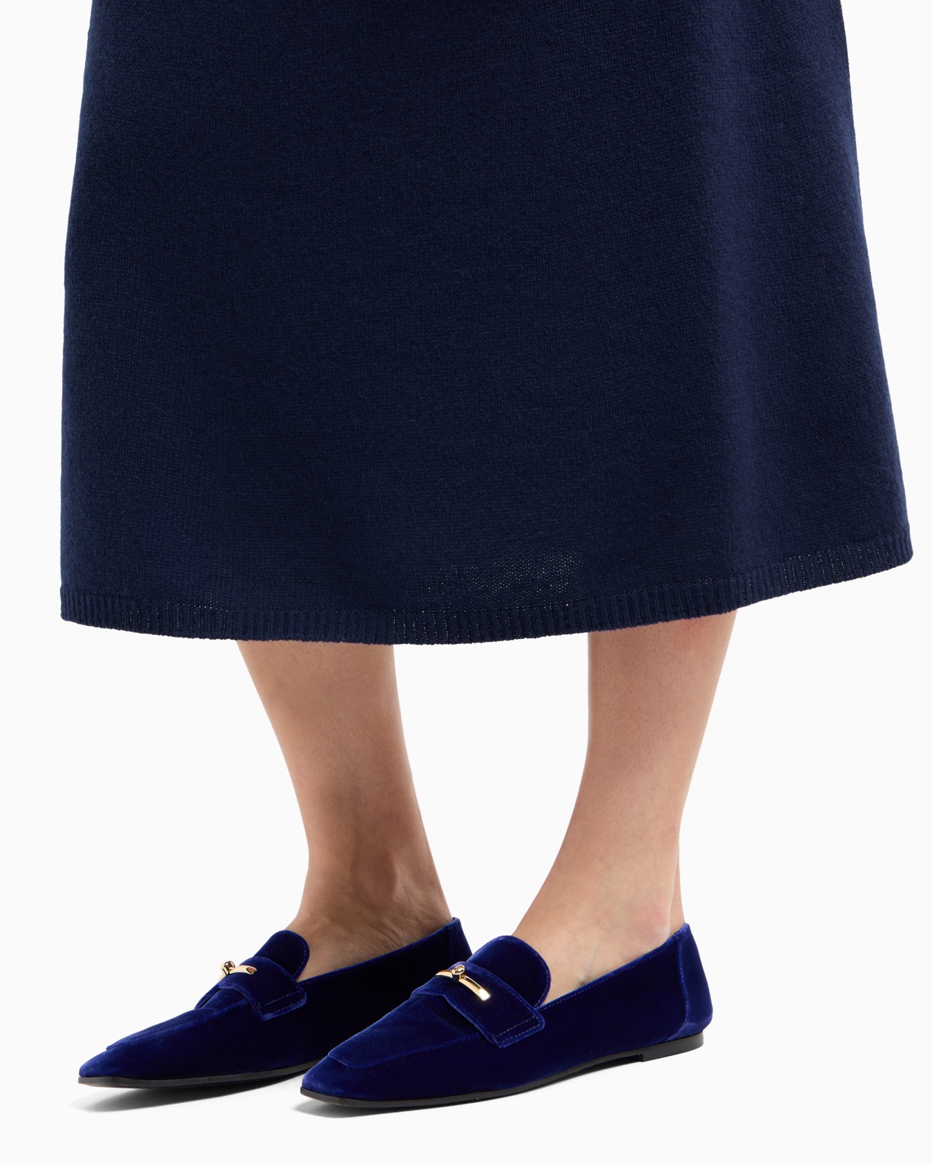 Seamless plain virgin wool midi skirt Slide 4