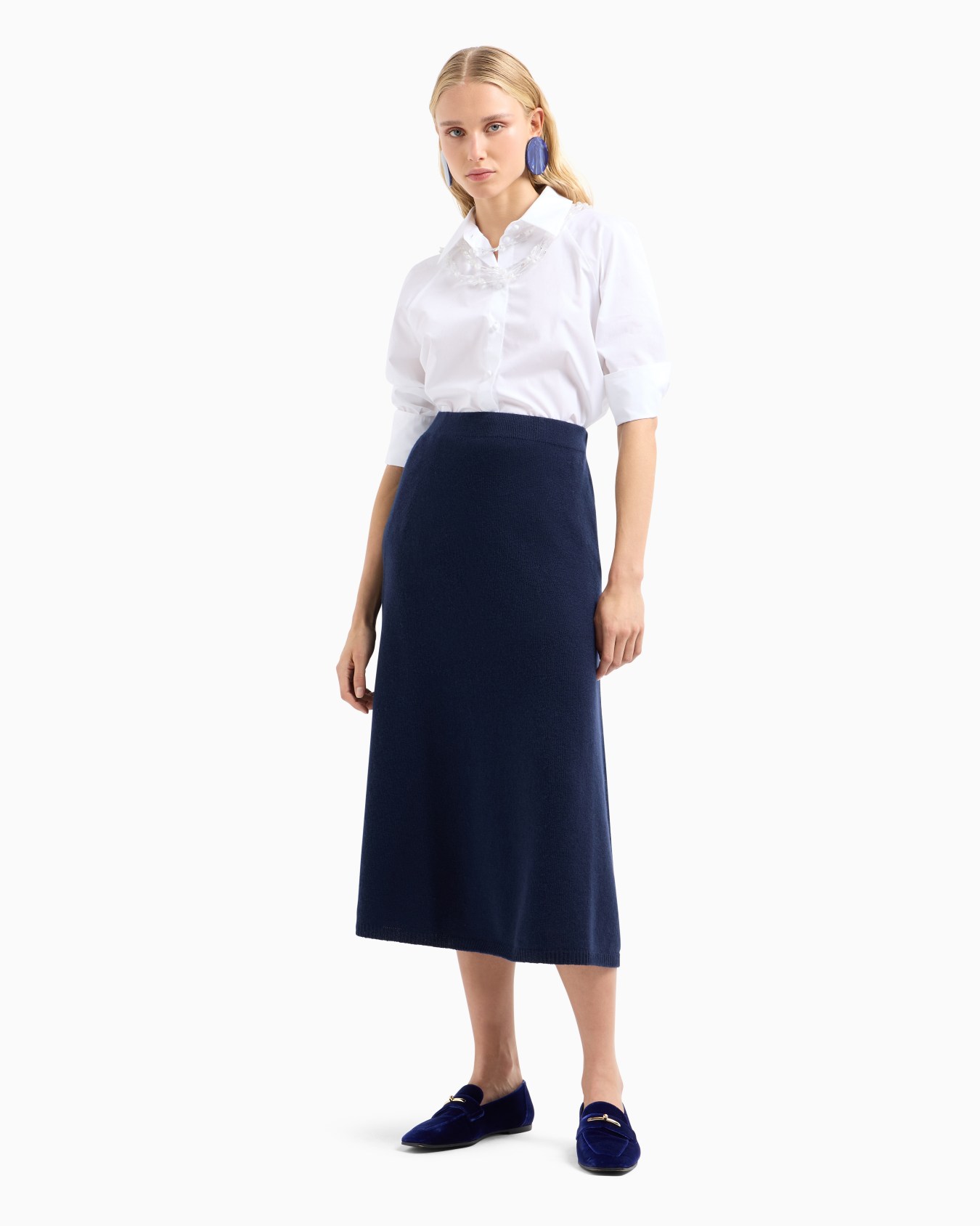 Seamless plain virgin wool midi skirt Slide 3