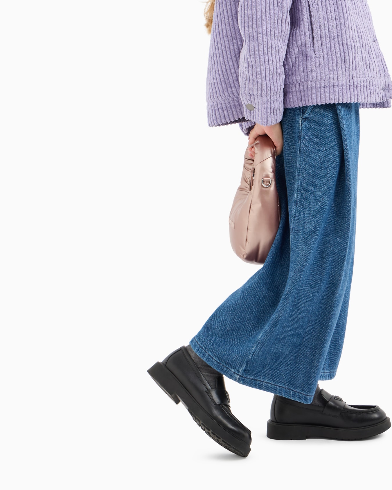 J40 Flared denim jeans with a very wide leg Slide 4