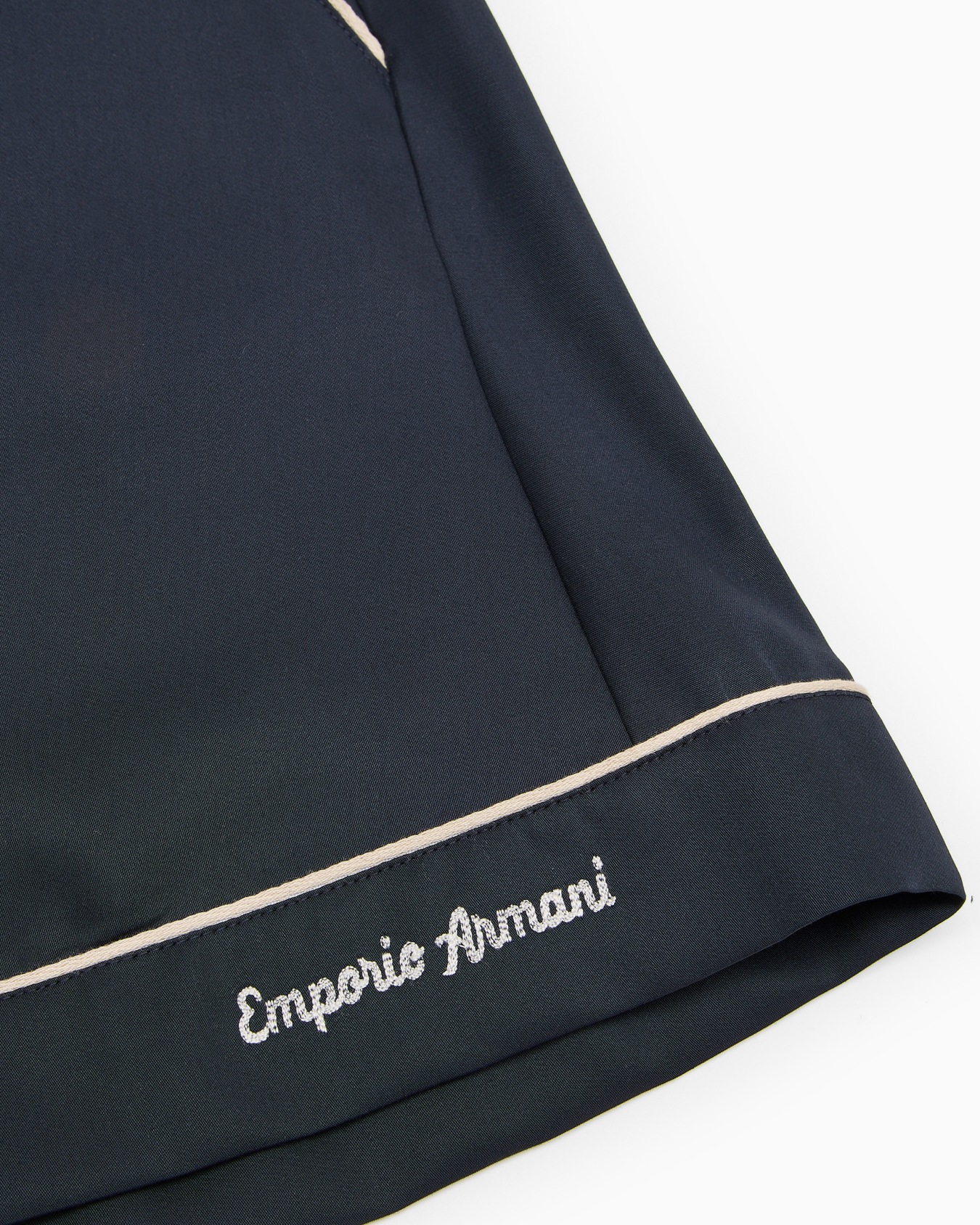 Modal jersey culottes with piping and logo embroidery Slide 1