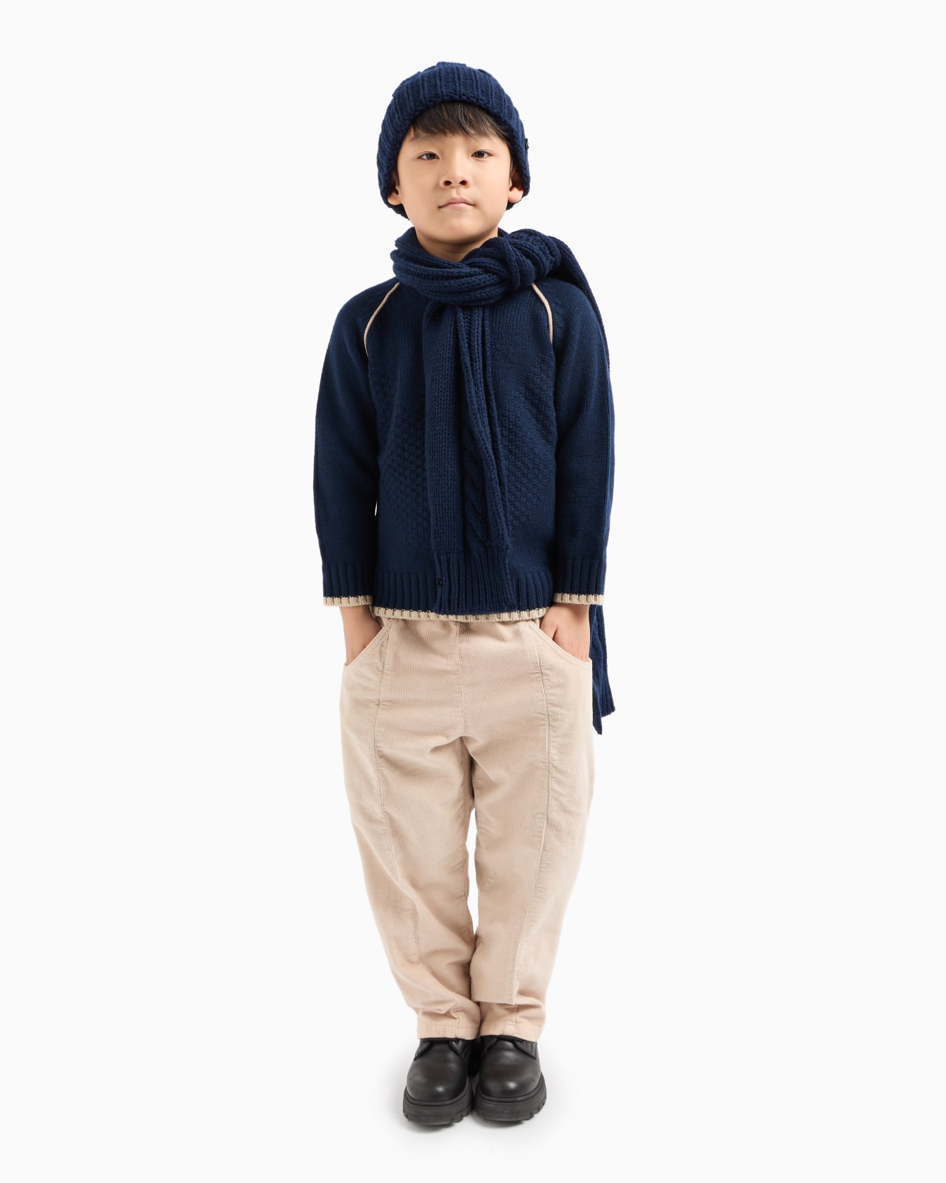 Virgin wool-blend jumper with oversized eagle intarsia Slide 3
