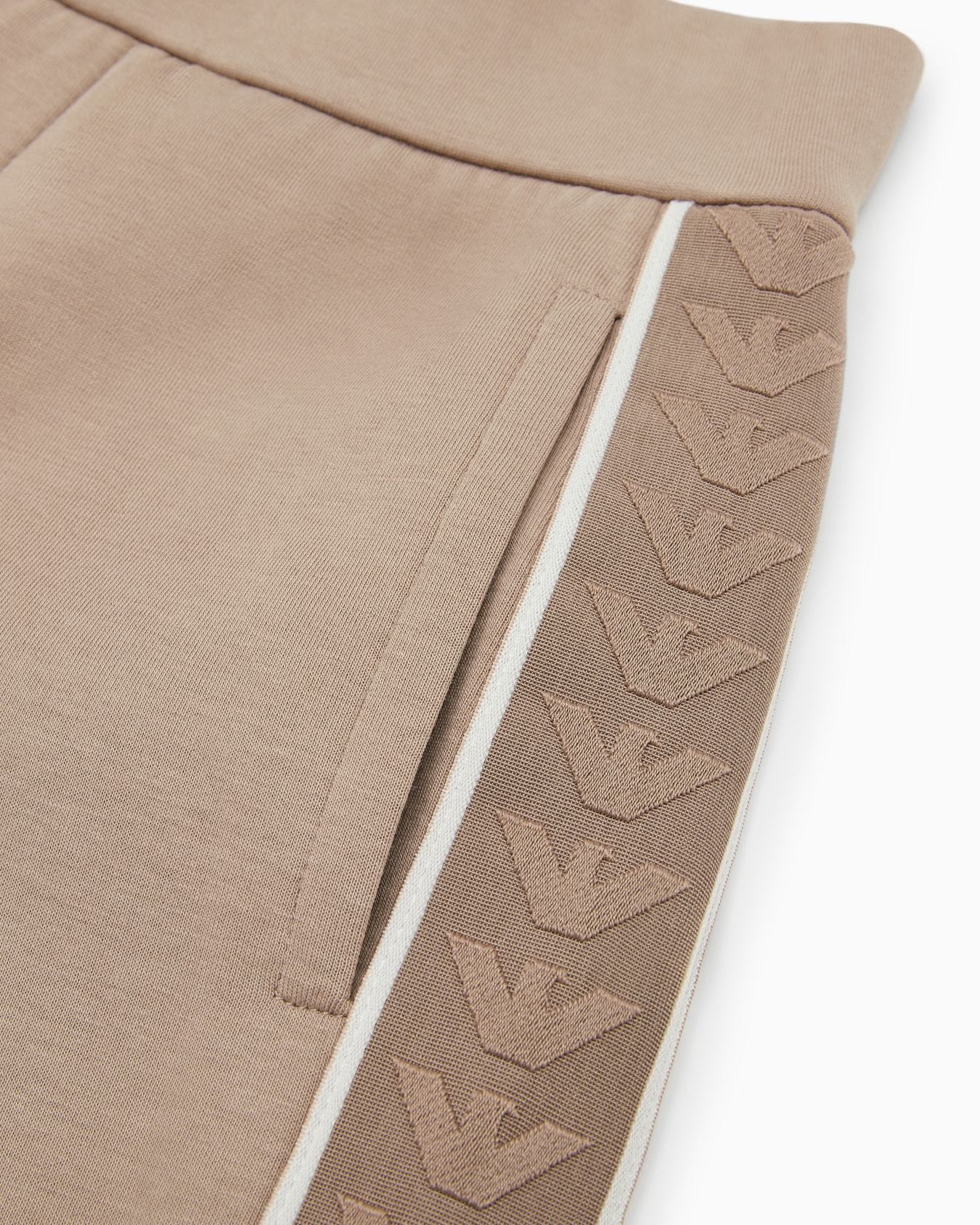 Jogginghose in Loose Fit aus doppellagigem Jersey mit Logoband Folie 1