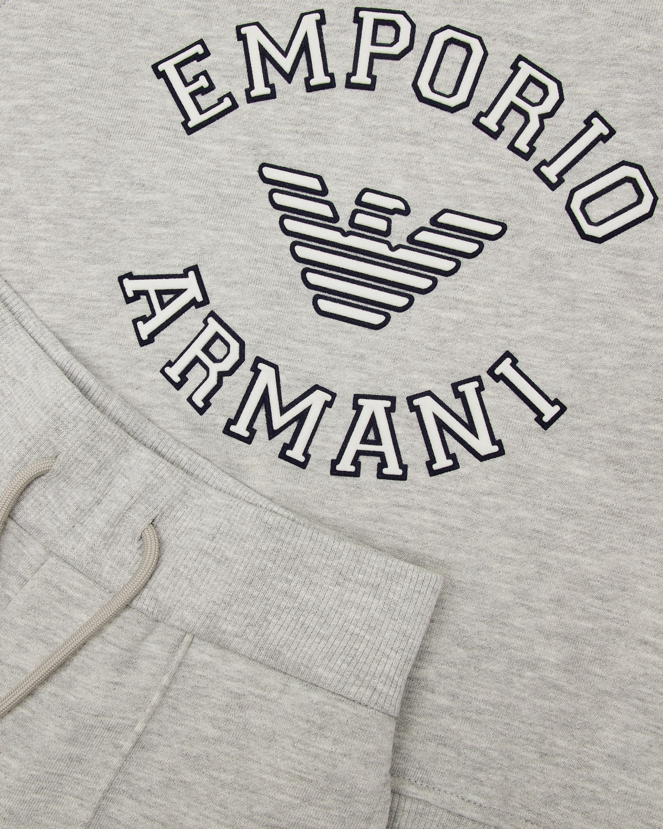 Survêtement en jersey à la coupe confortable avec grand logo Diapositive 1
