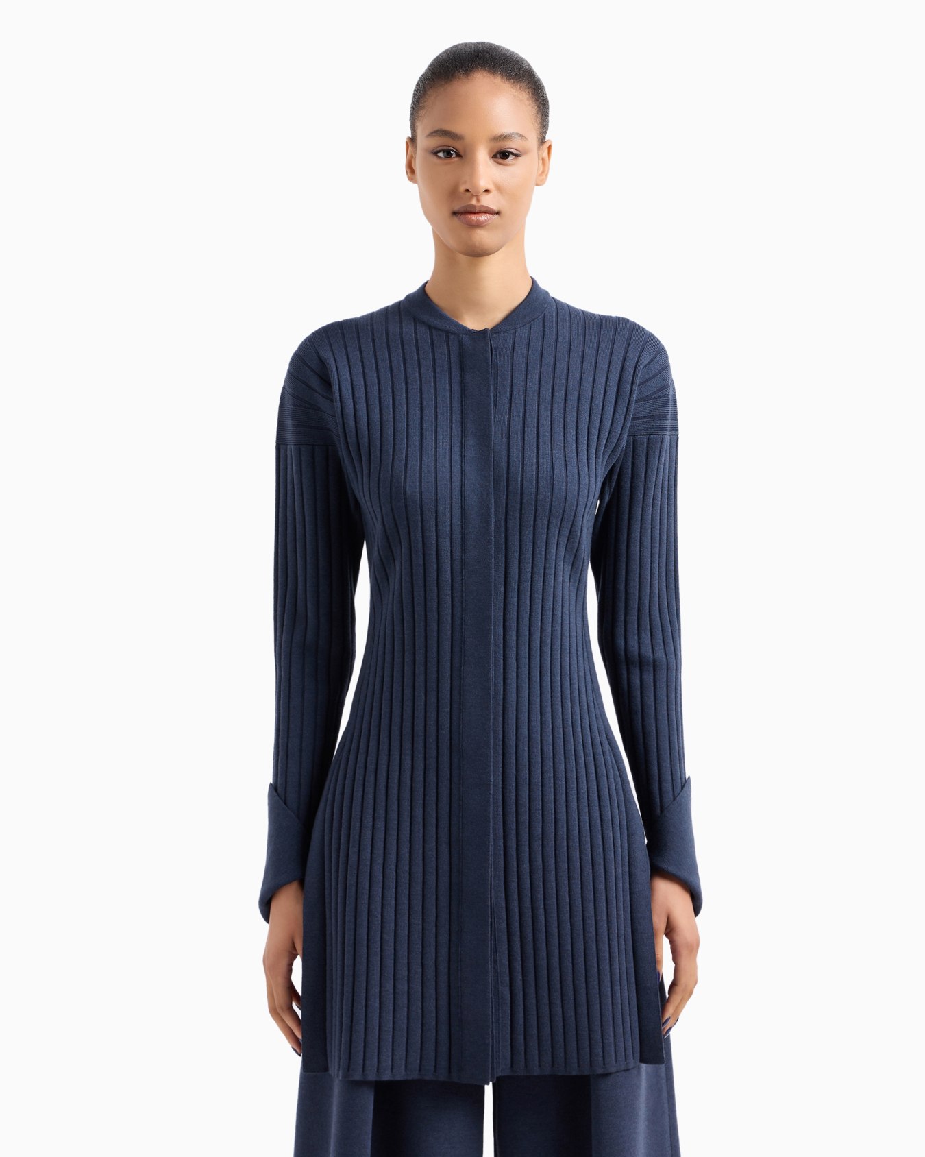 Long, ribbed wool cardigan Slide 2
