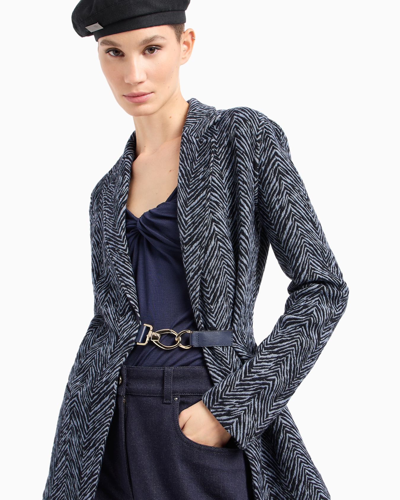Single-breasted jacket in viscose jacquard and jersey cashmere Slide 6