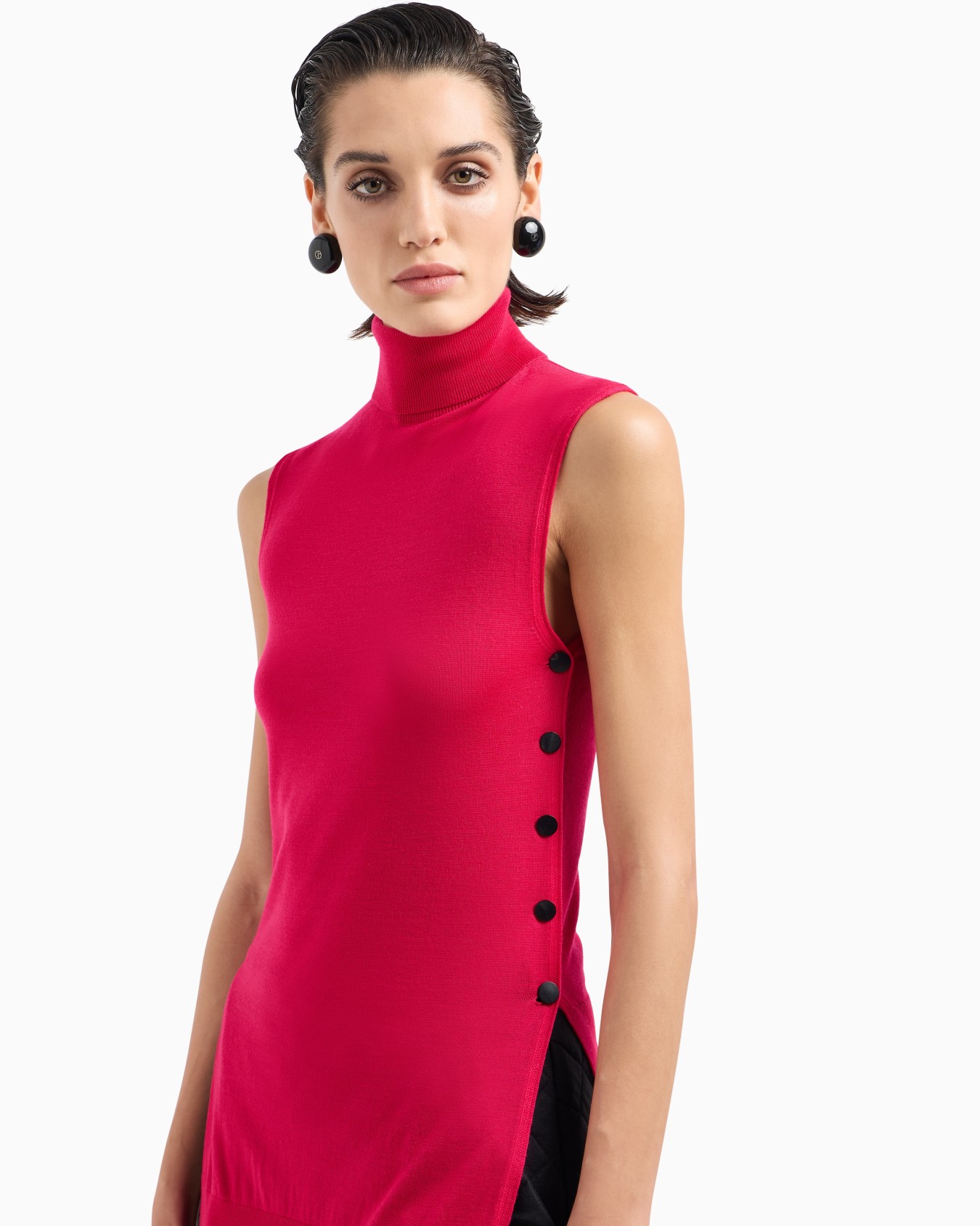 Virgin wool mock-neck top Slide 4