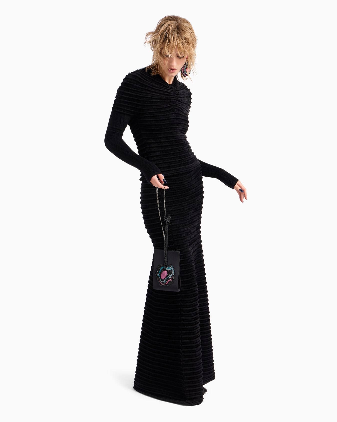 Long-sleeved chenille jumper Slide 4