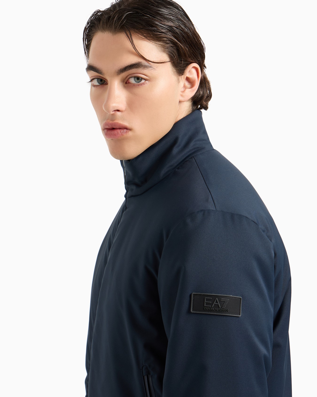 Recycled-fabric padded jacket Slide 4