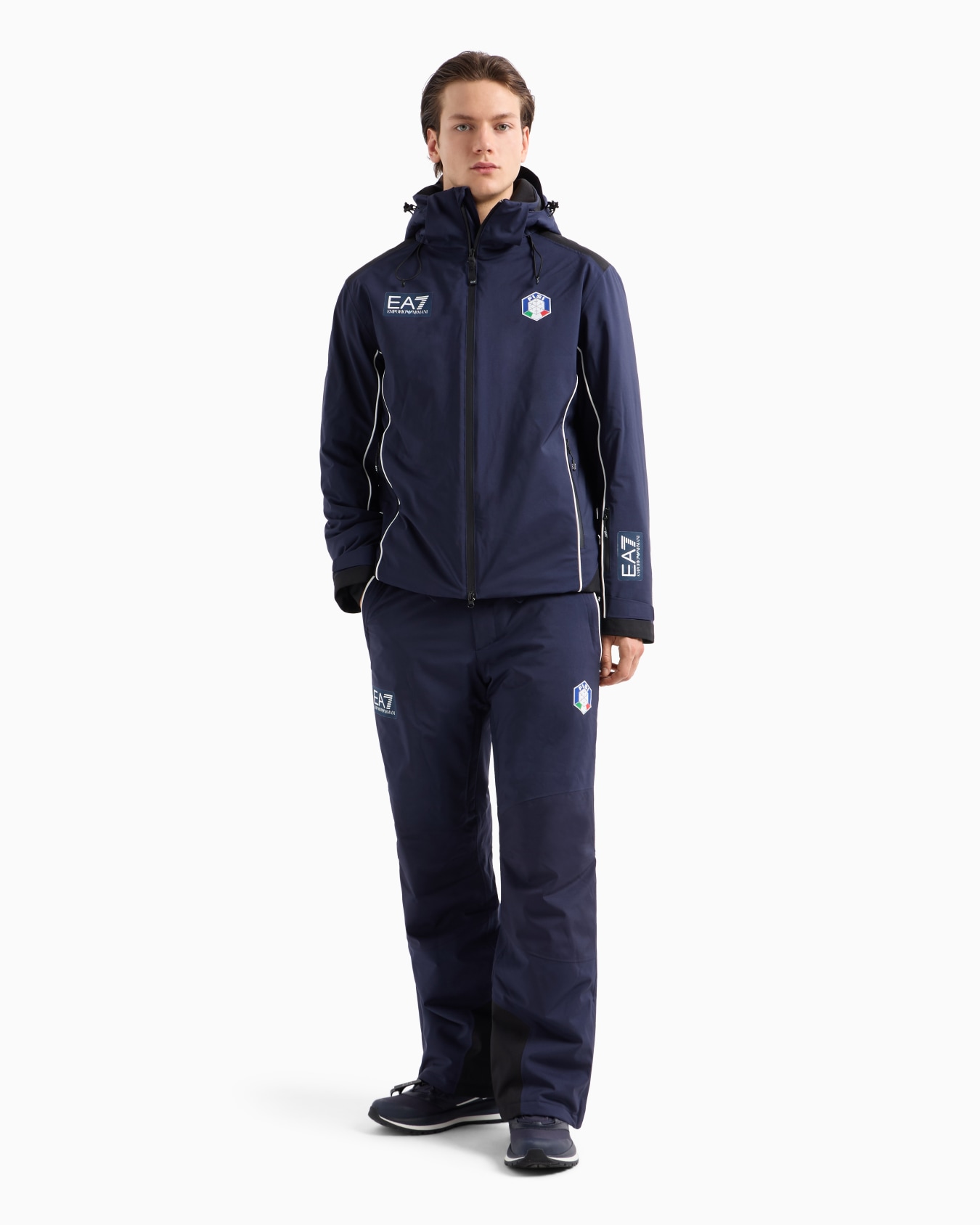 FISI Collection PROTECTUM7 technical-fabric ski jacket with STRATUM7 padding Slide 3