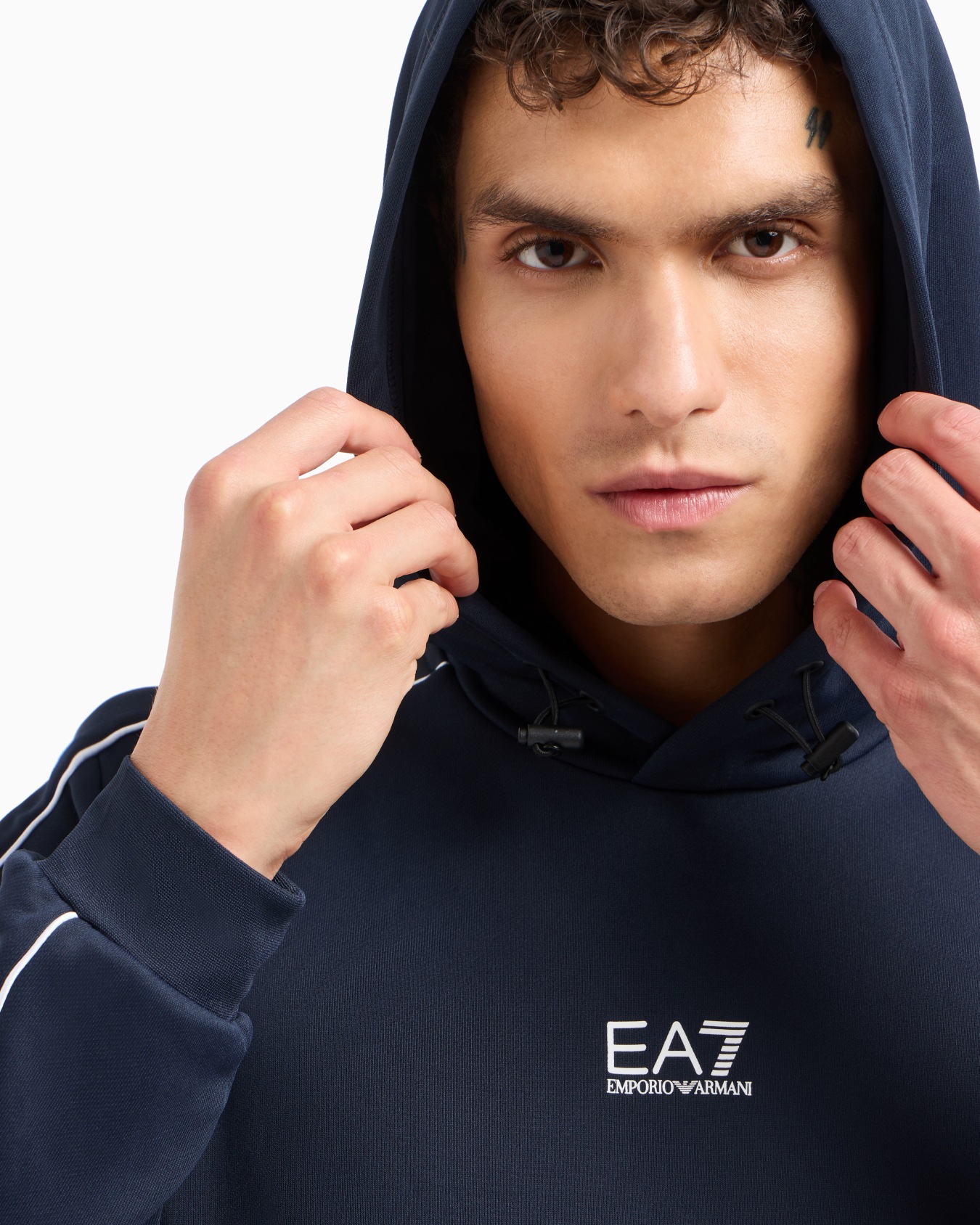 Core Identity hooded sweatshirt in technical fabric Slide 4