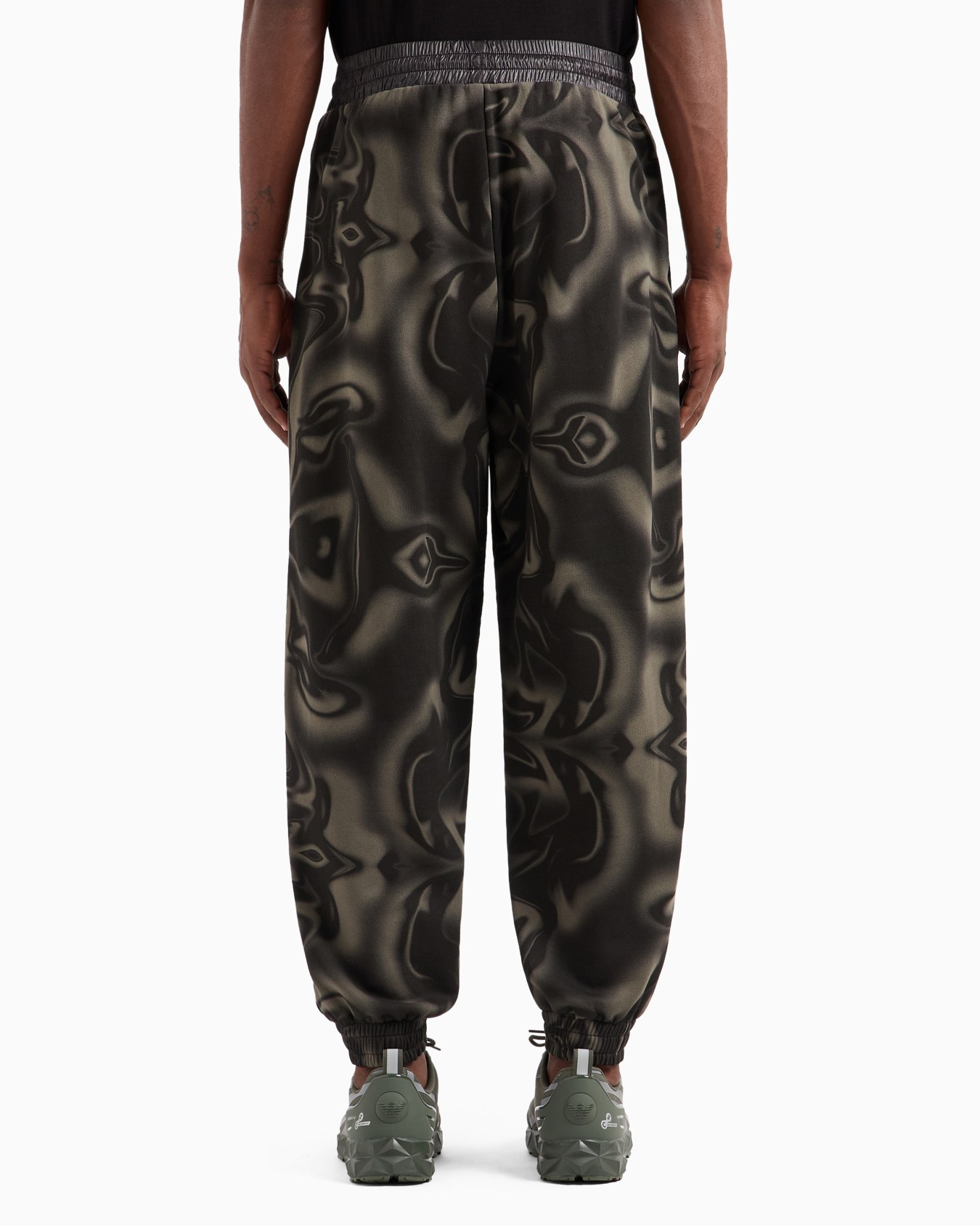Sweatpants Slide 2