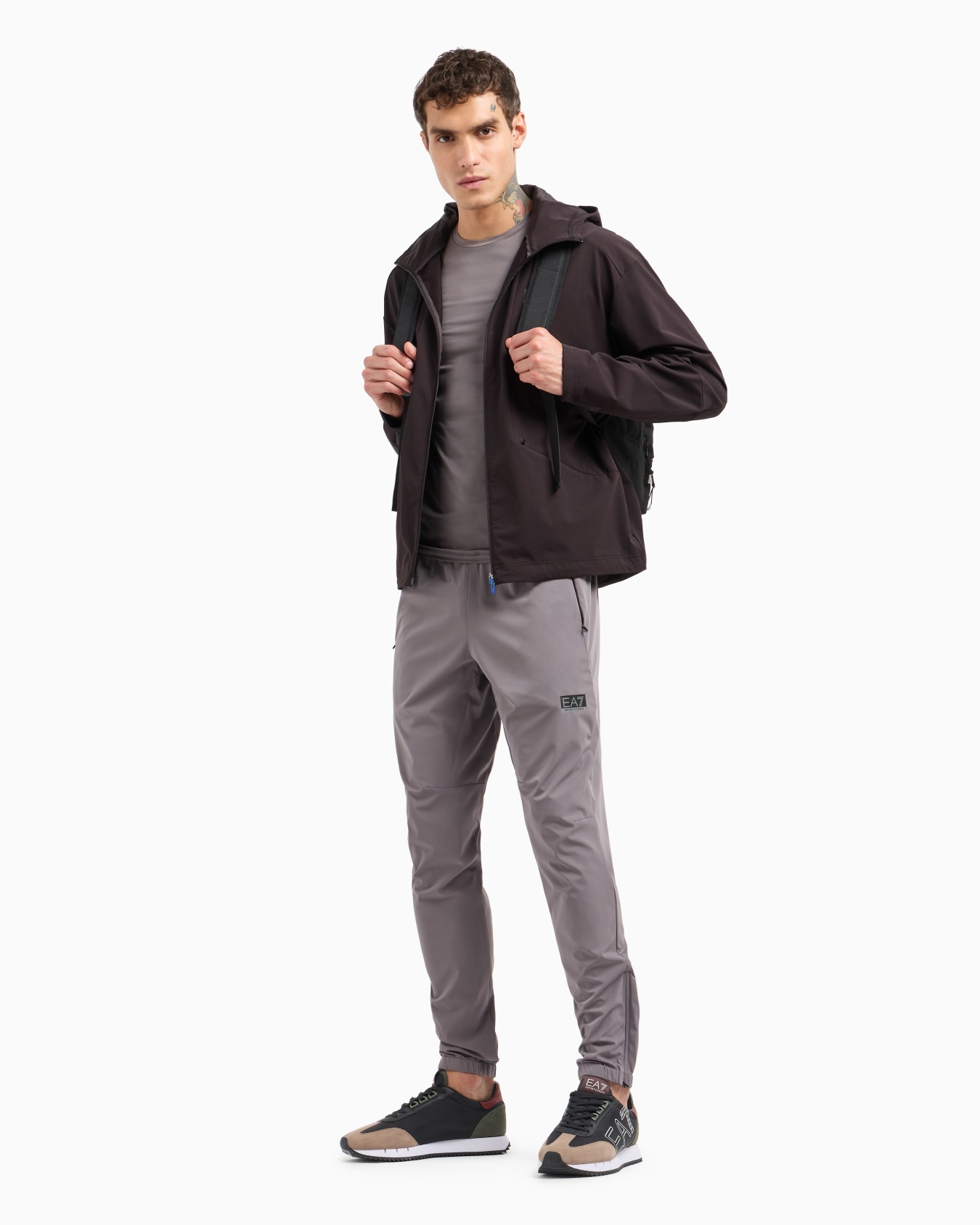 Dynamic Athlete joggers in VENTUS7 technical fabric Slide 3