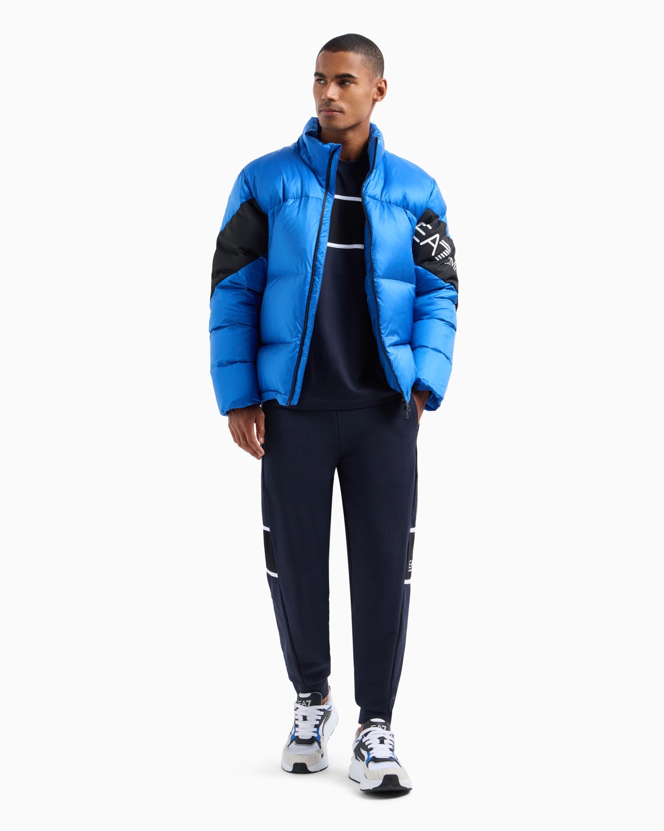 Athletic Colour Block joggers in an organic cotton blend Slide 3