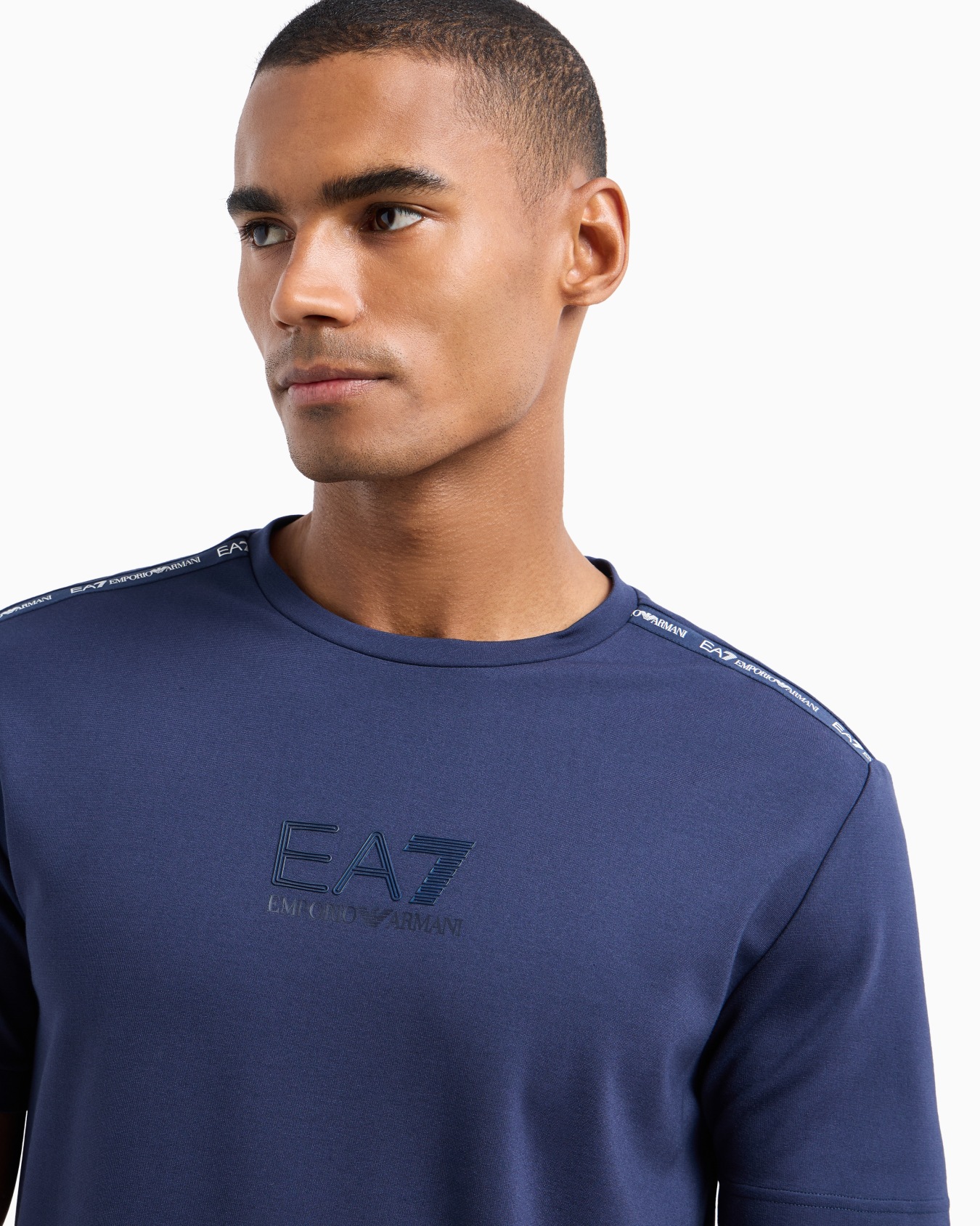 Logo Series crew-neck T-shirt in a stretch viscose blend Slide 4