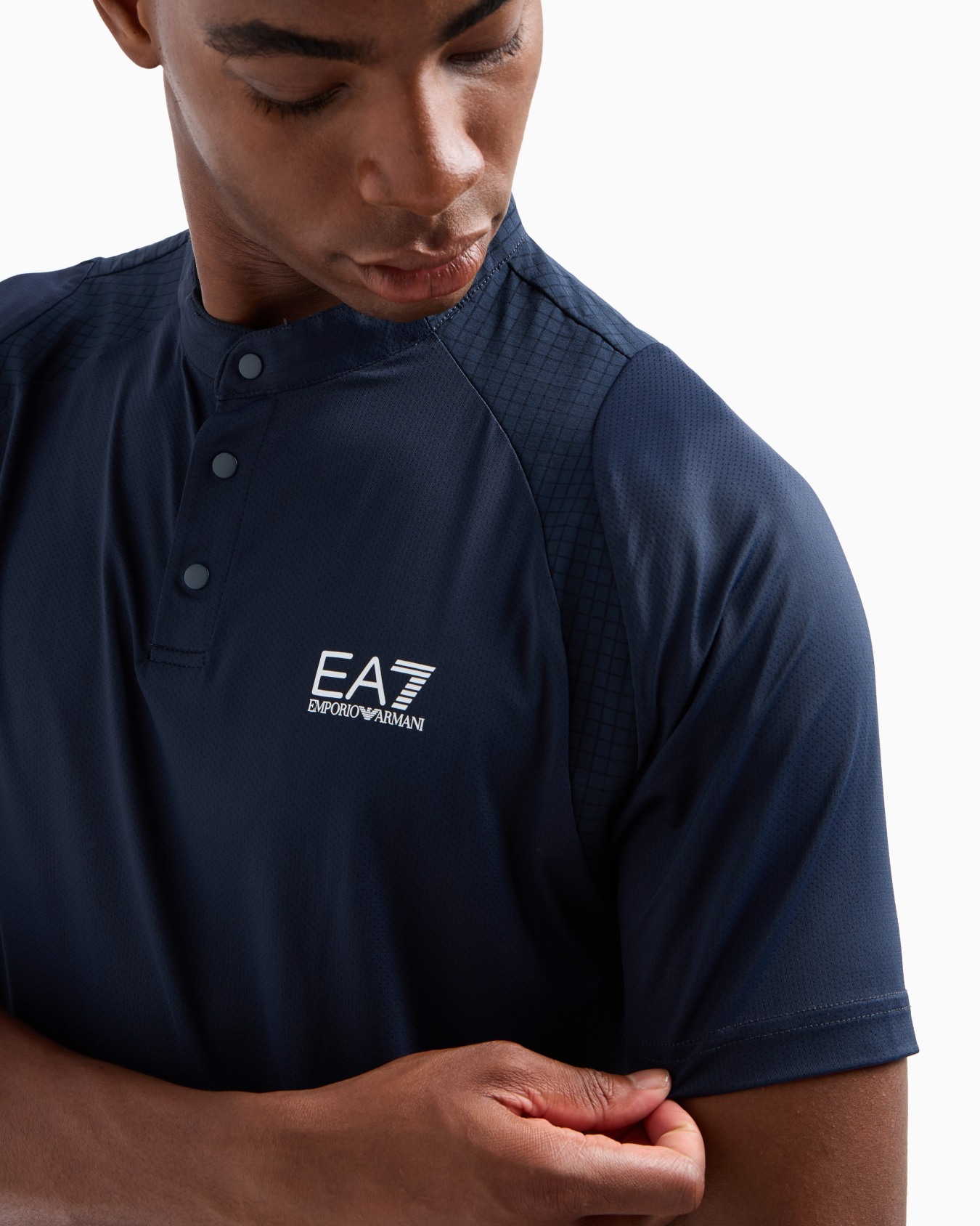 Tennis Pro Henley-collar polo shirt in VENTUS7 technical fabric Slide 4