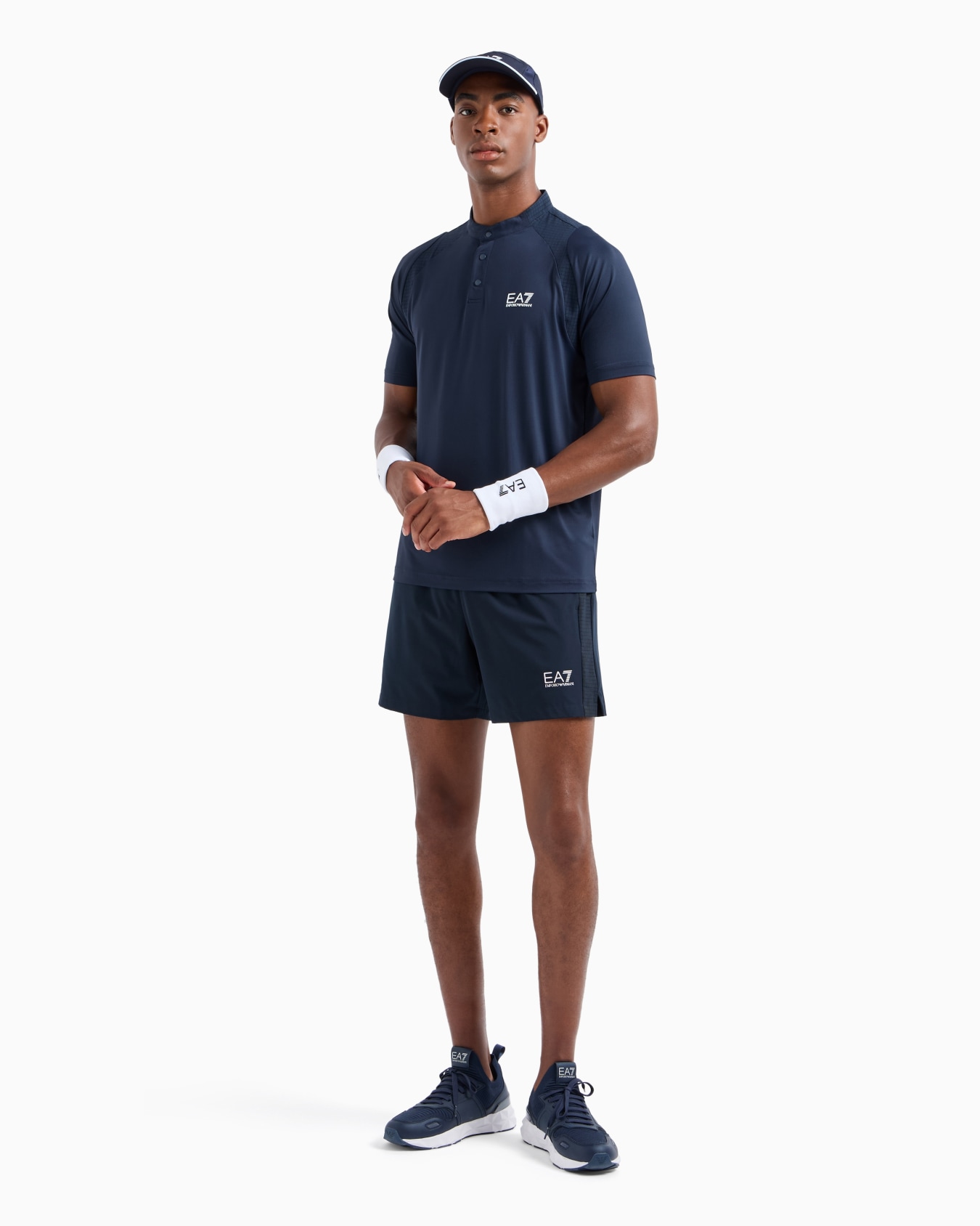 Tennis Pro Henley-collar polo shirt in VENTUS7 technical fabric Slide 3