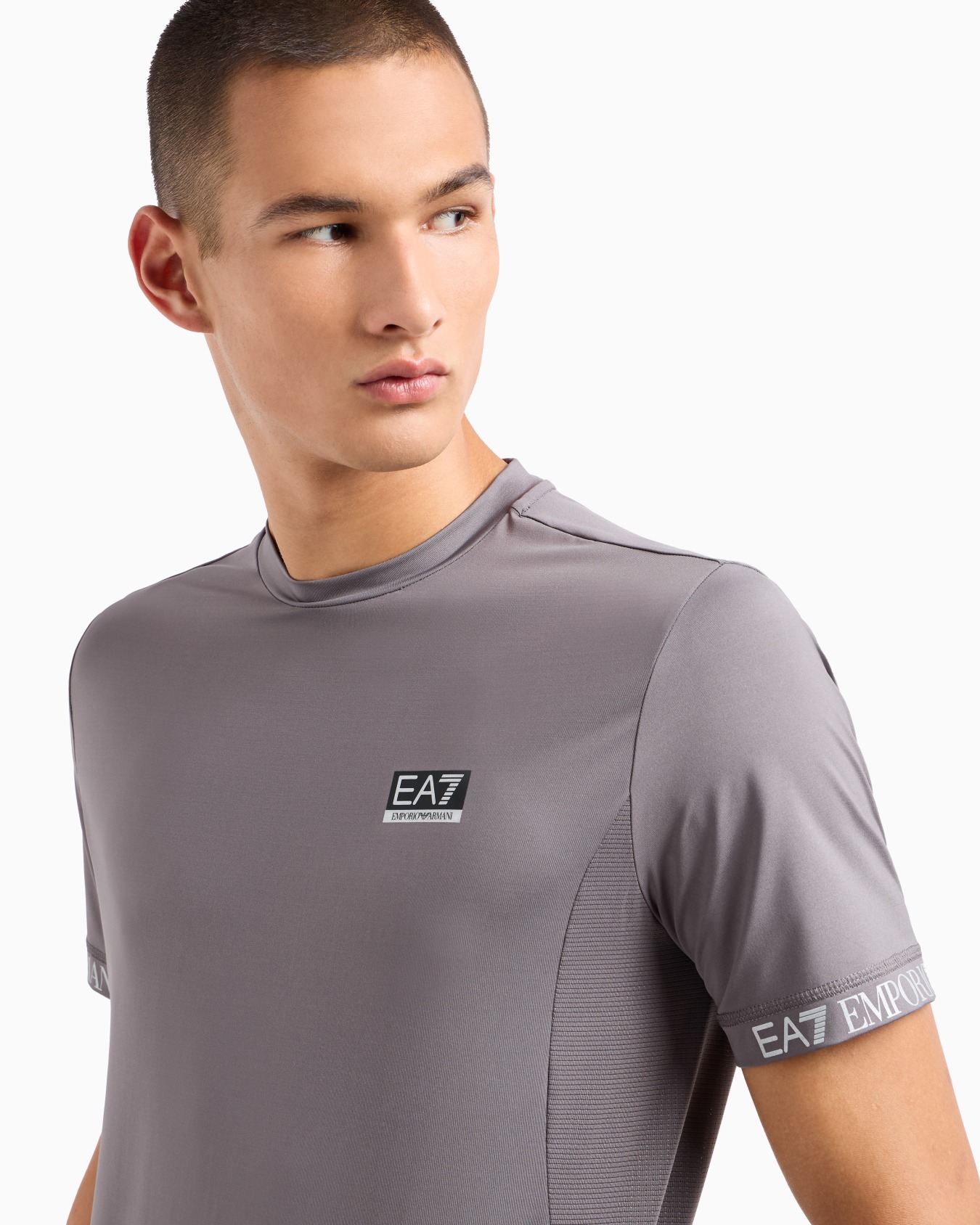 Dynamic Athlete crew-neck T-shirt in VENTUS7 technical fabric Slide 4