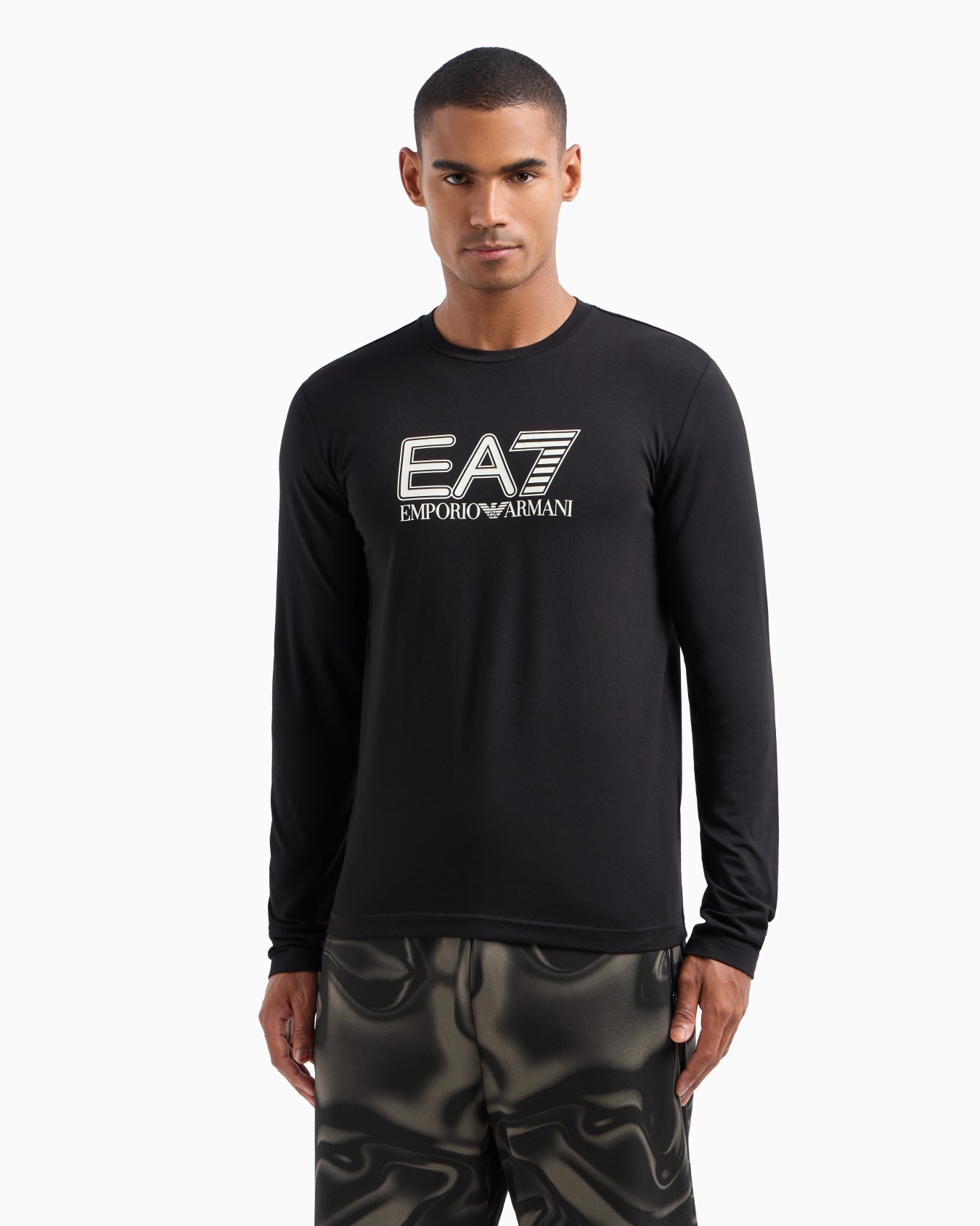 Visibility stretch-cotton long-sleeved crew-neck T-shirt Slide 1