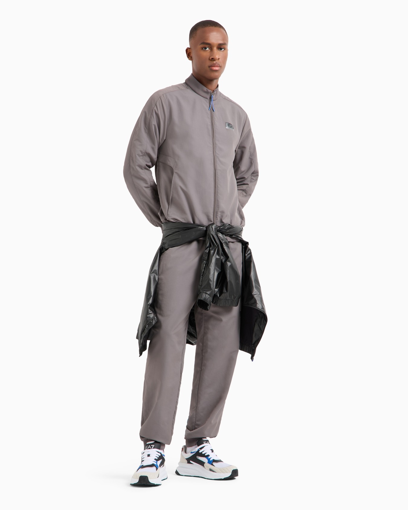 Dynamic Athlete tracksuit in VENTUS7 technical fabric Slide 4