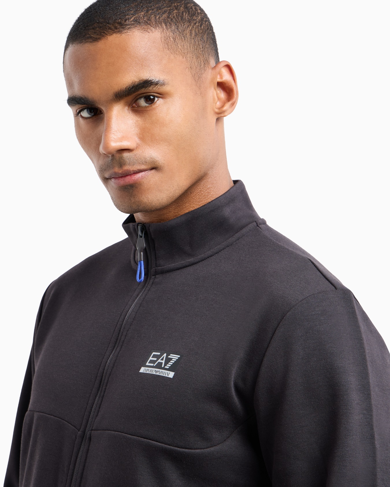 Dynamic Athlete tracksuit in VENTUS7 technical fabric Slide 4