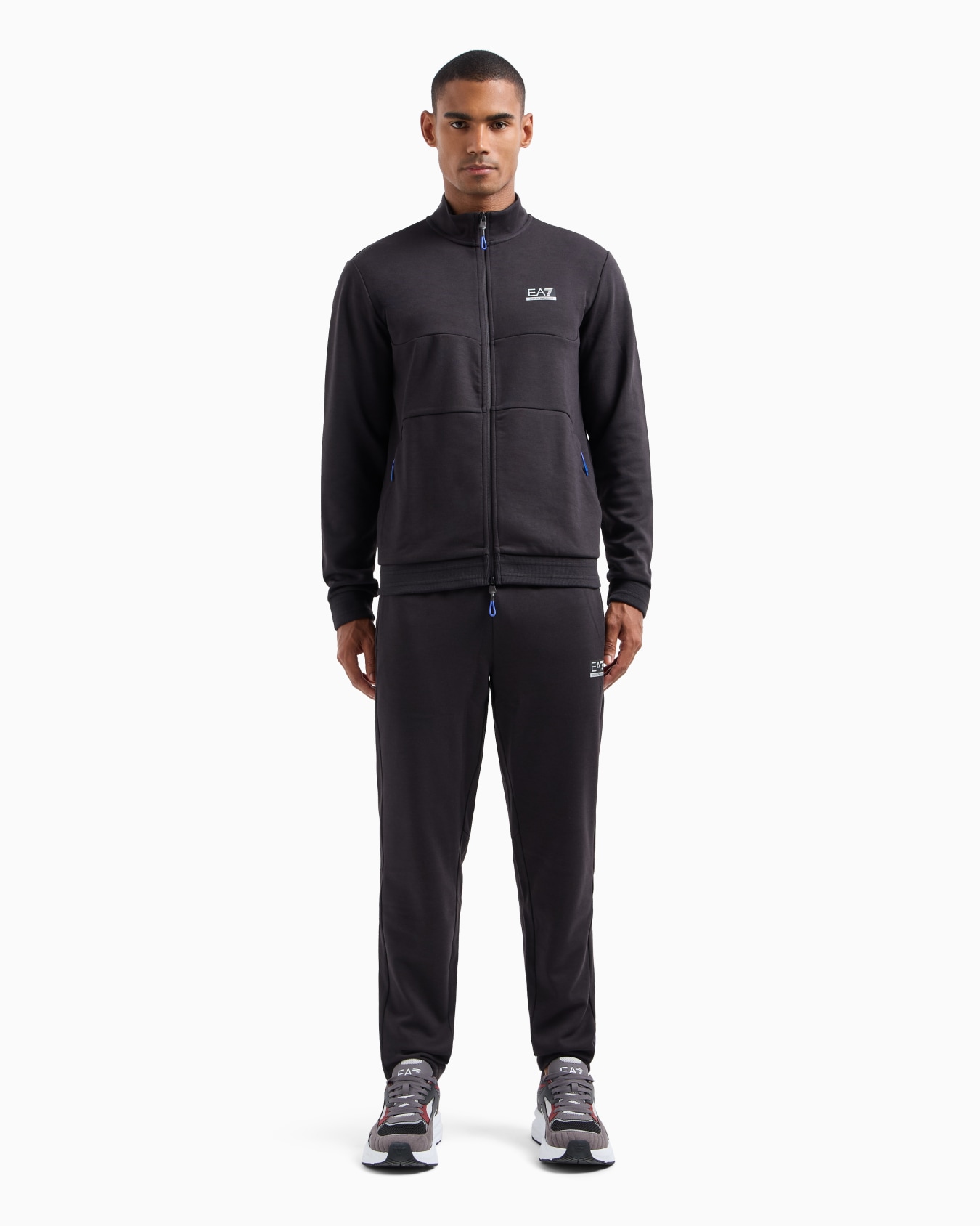 Dynamic Athlete tracksuit in VENTUS7 technical fabric Slide 1