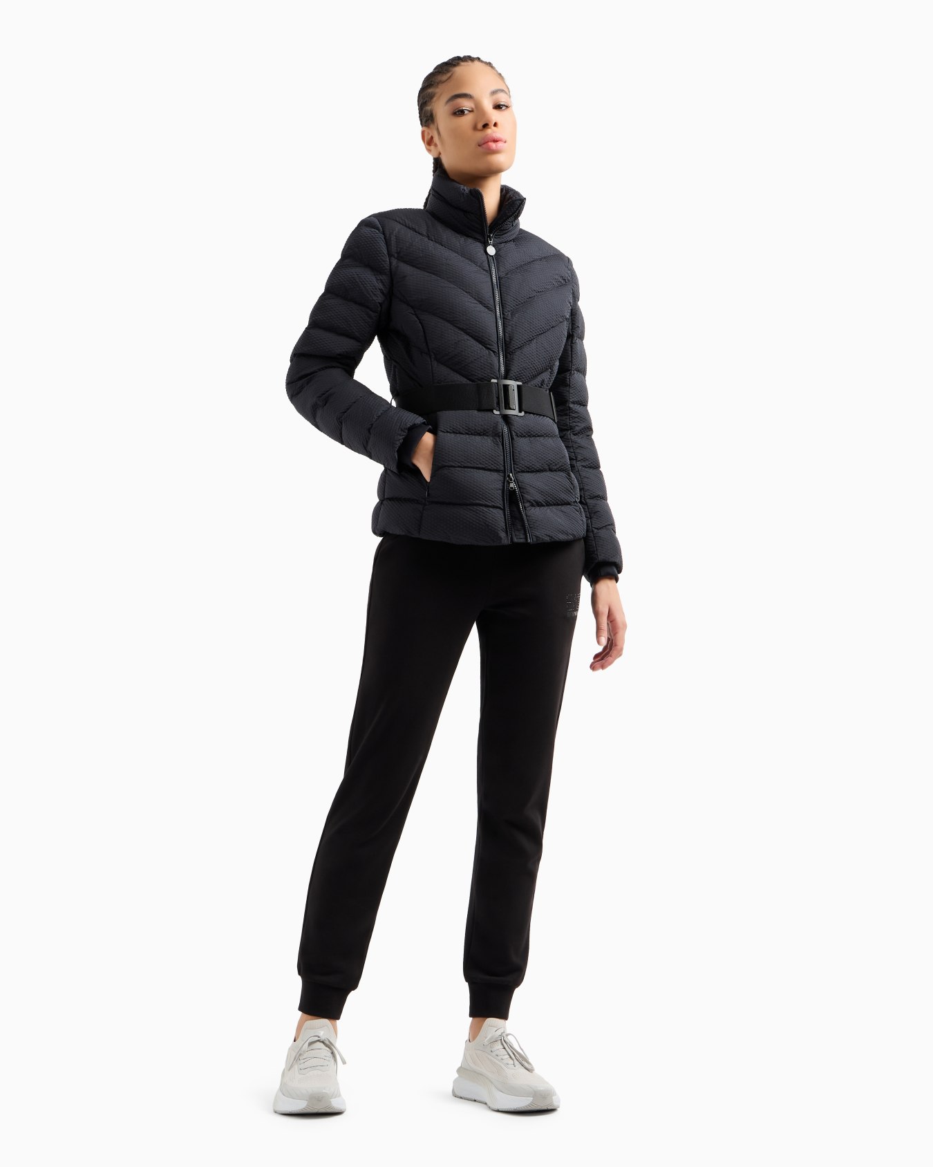Chaqueta con cinturón y acolchado de CALIDUM7 Diapositiva 3