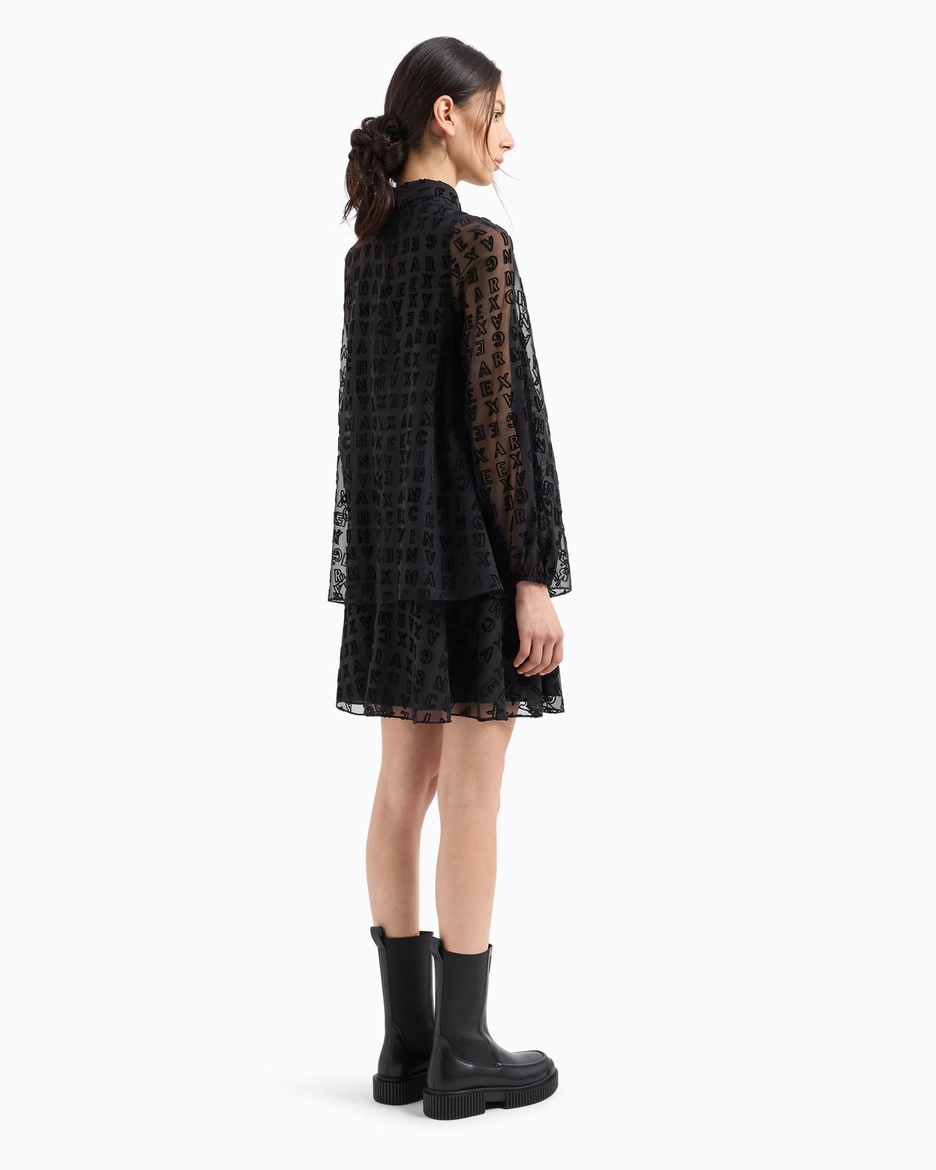Vestido de voile con volantes y monograma por toda la prenda Diapositiva 2
