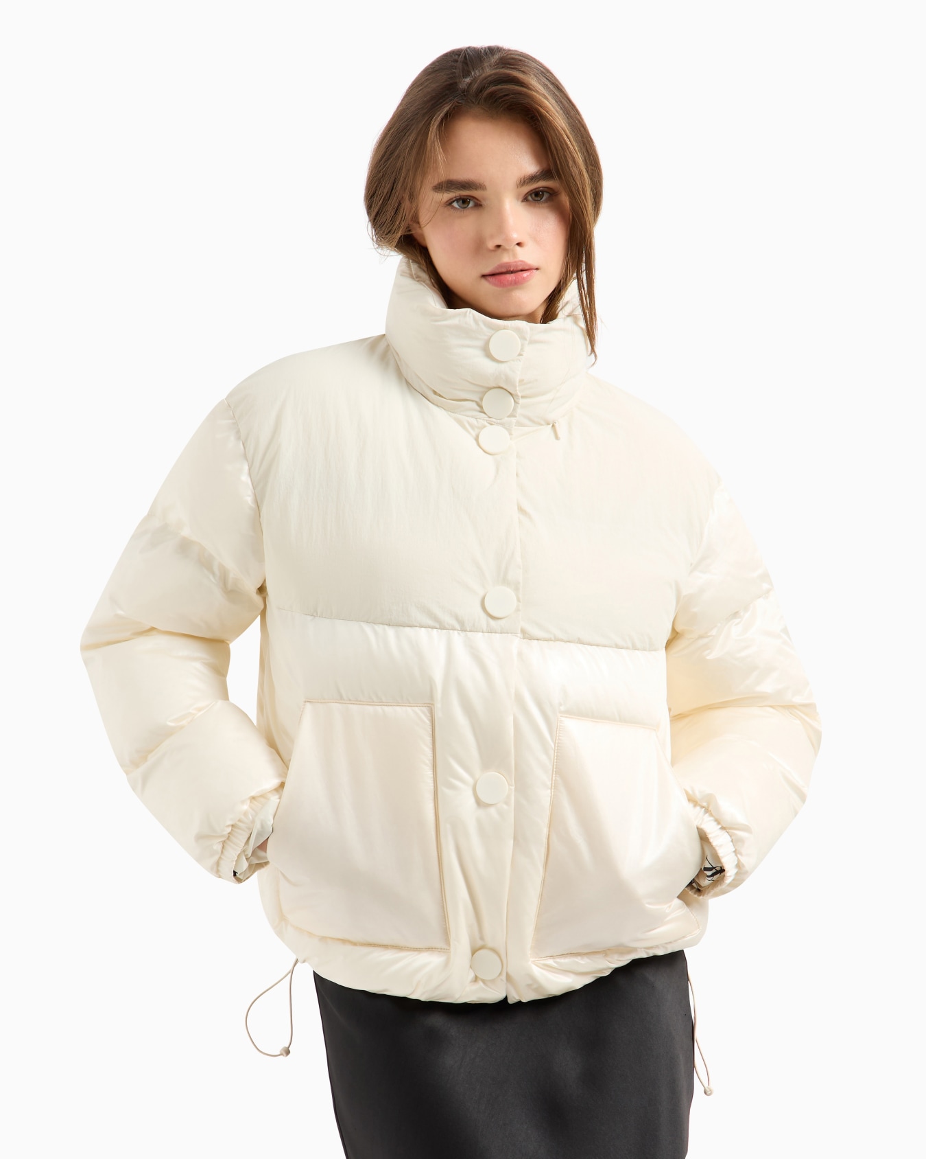 Wattierte Jacke aus Lackleder und mattem Stoff Folie 2