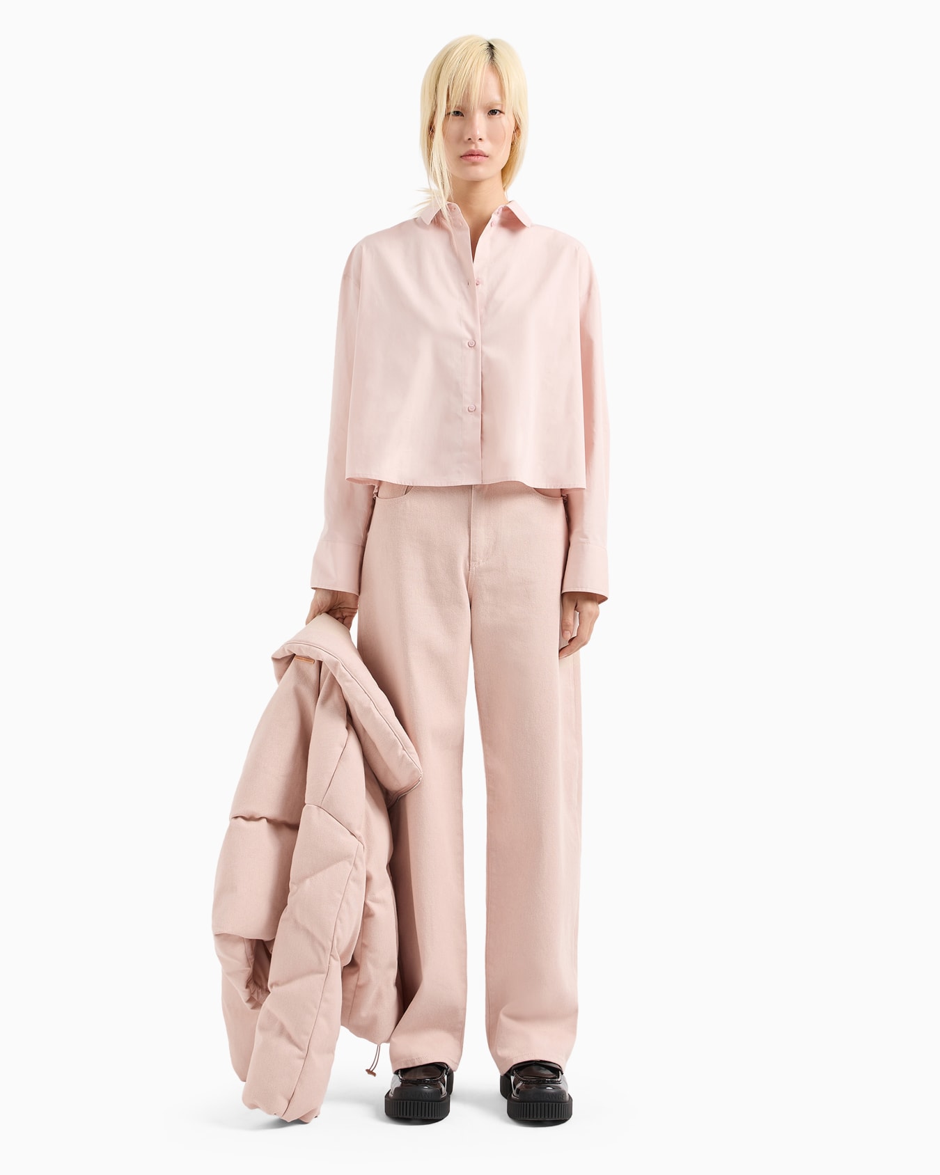 Cropped shirt with pleated voile back Slide 3